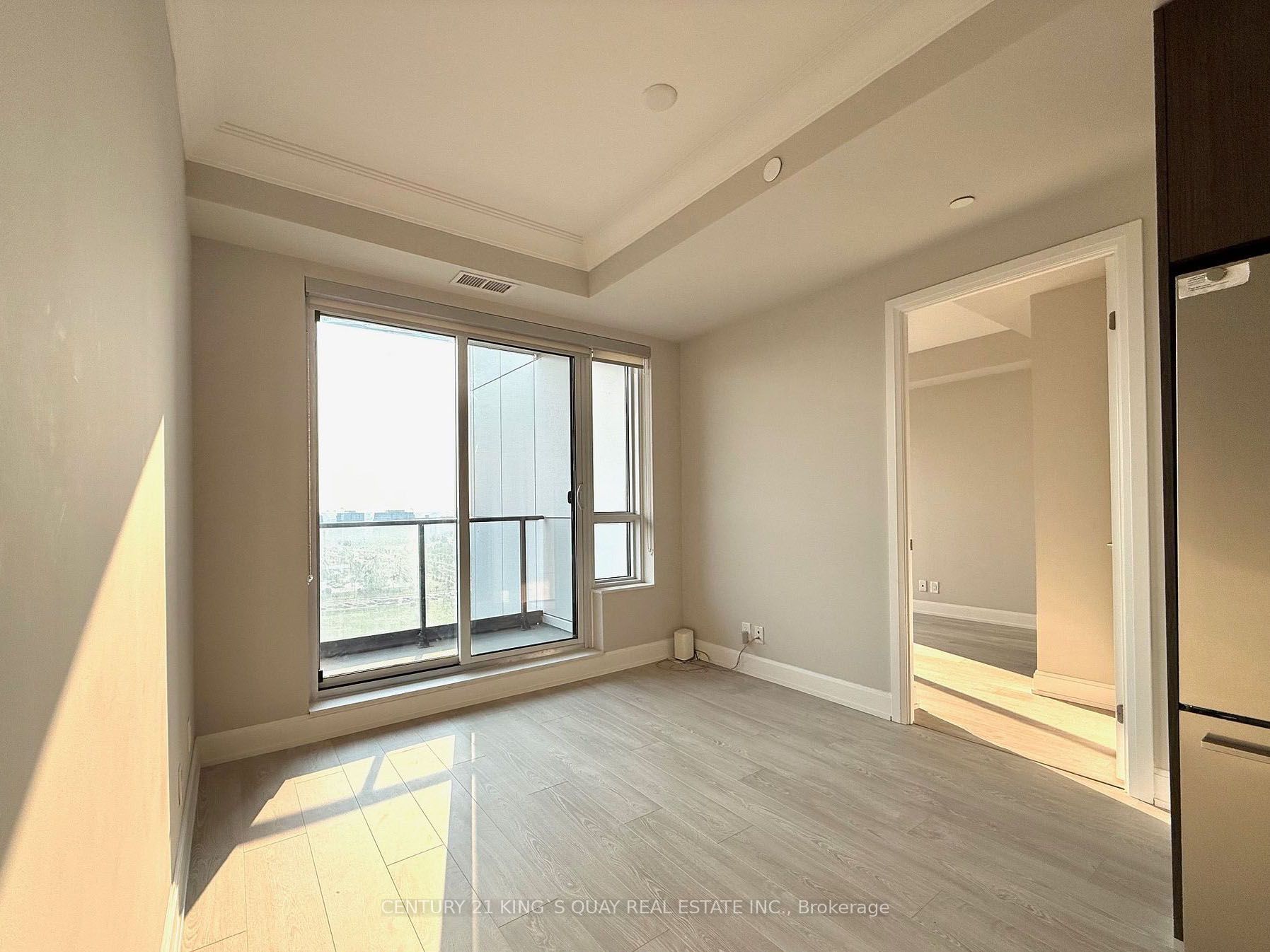 8 WATER WALK Drive 2206, Markham, ON L3R 6L4 photo 4