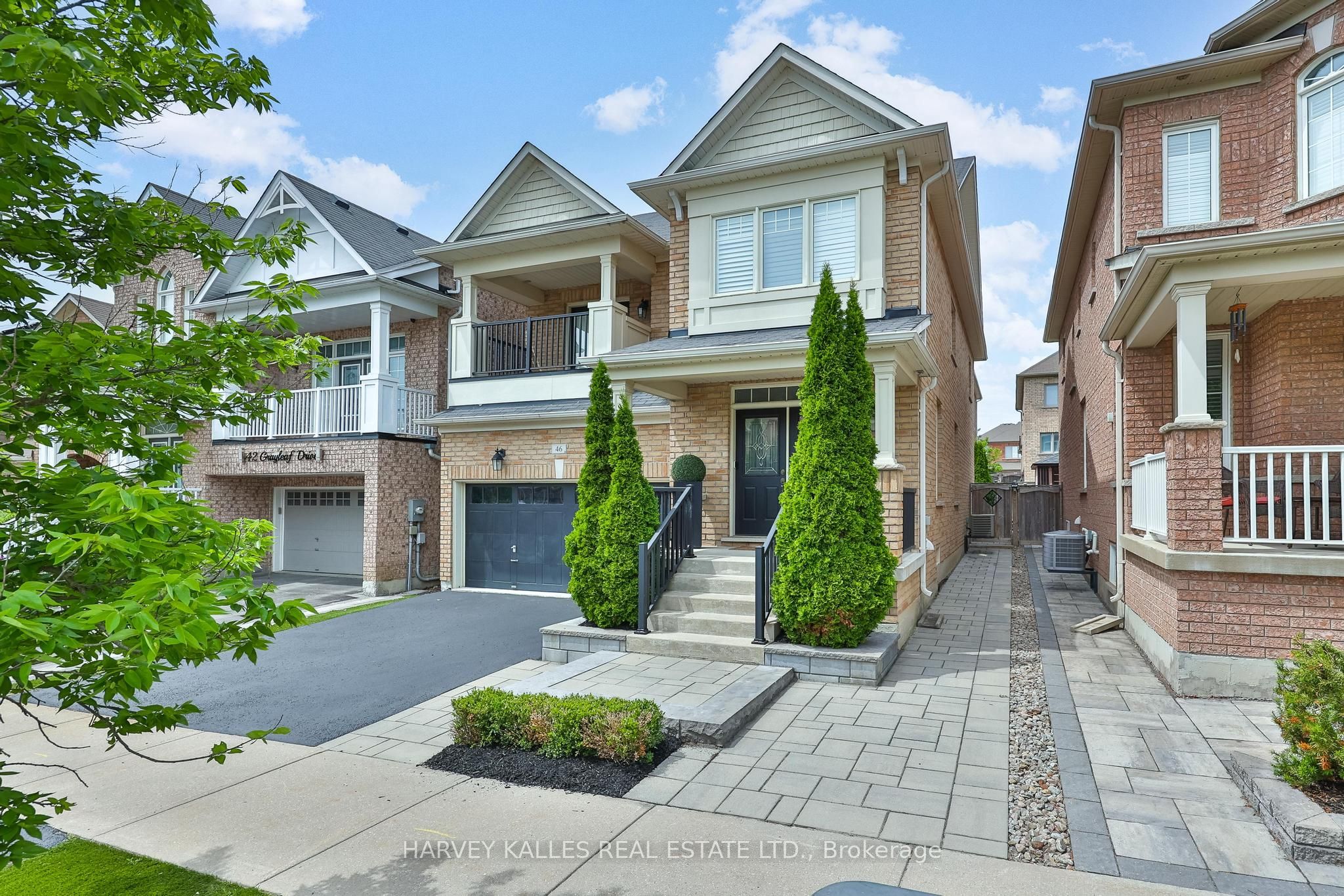 46 Grayleaf Drive, Whitchurch-Stouffville, ON L4A 1S8 photo 2