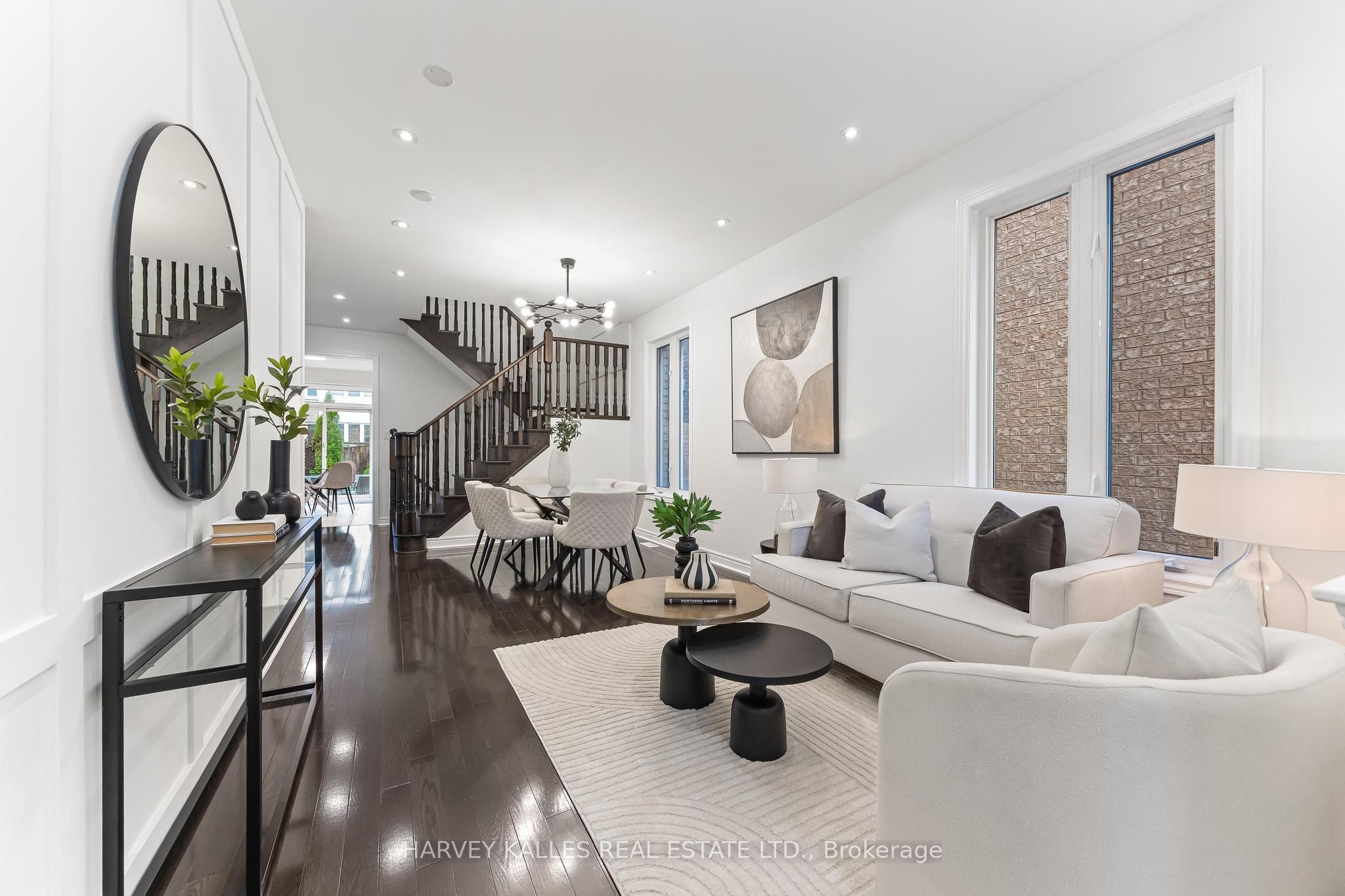 46 Grayleaf Drive, Whitchurch-Stouffville, ON L4A 1S8 photo 5