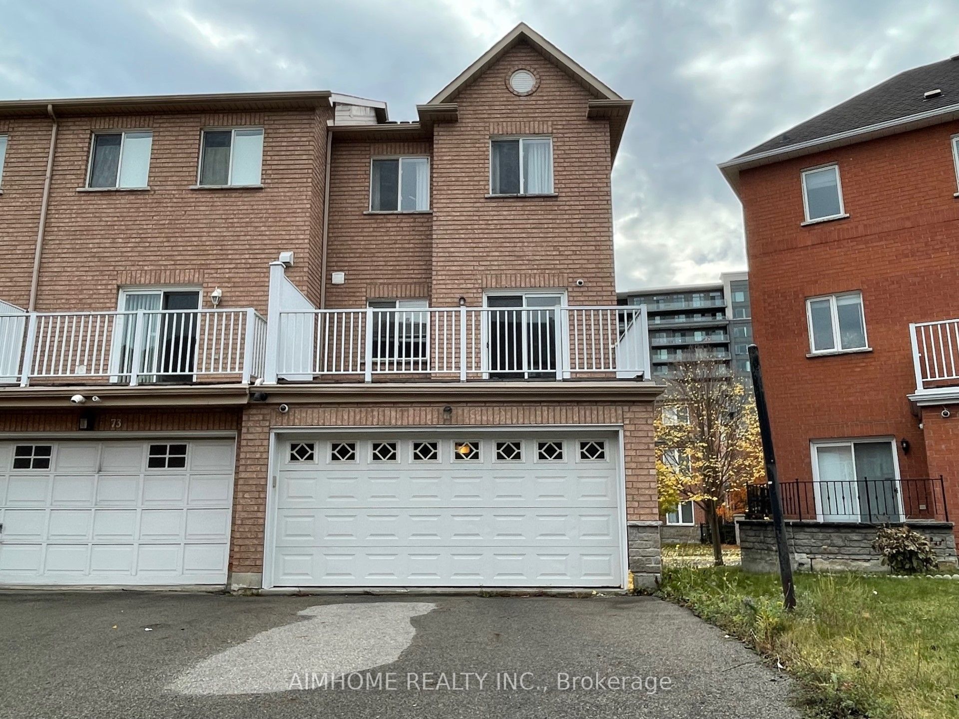75 Leitchcroft Crescent, Markham, ON L3T 7T9