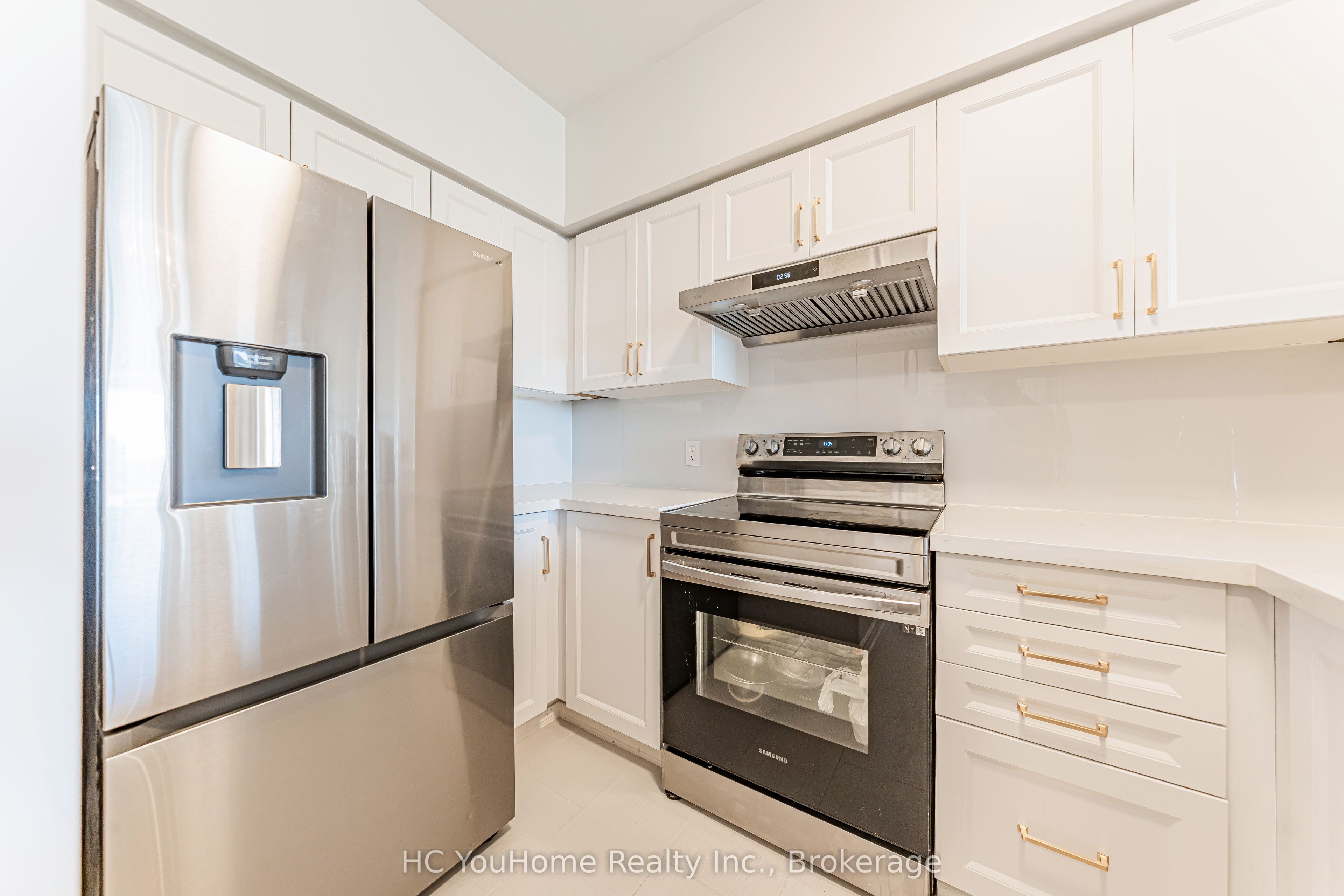 51 SADDLECREEK Drive 912, Markham, ON L3T 7Z1 photo 5