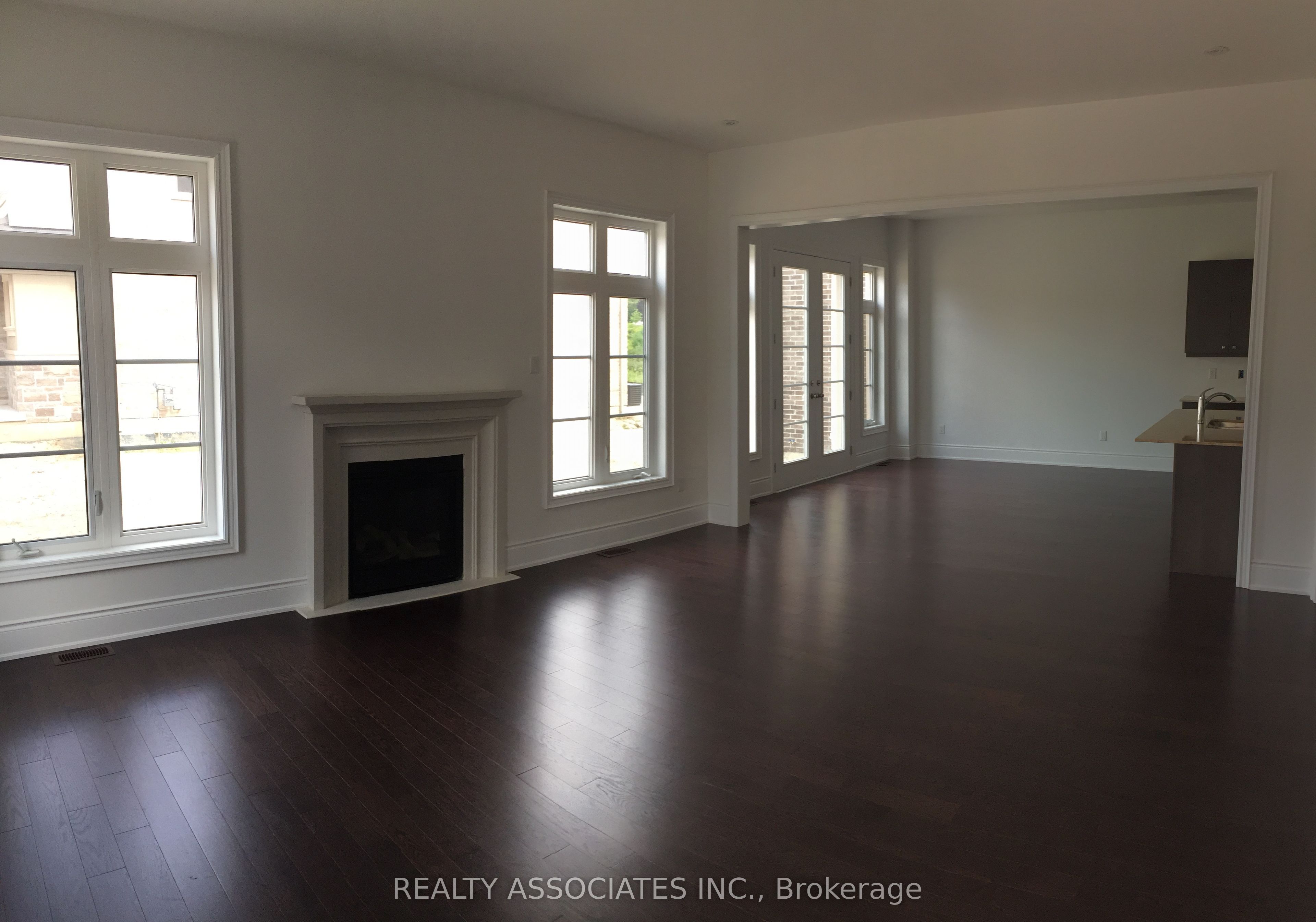 241 Stormont Trail, Vaughan, ON L4H 4P6 photo 3