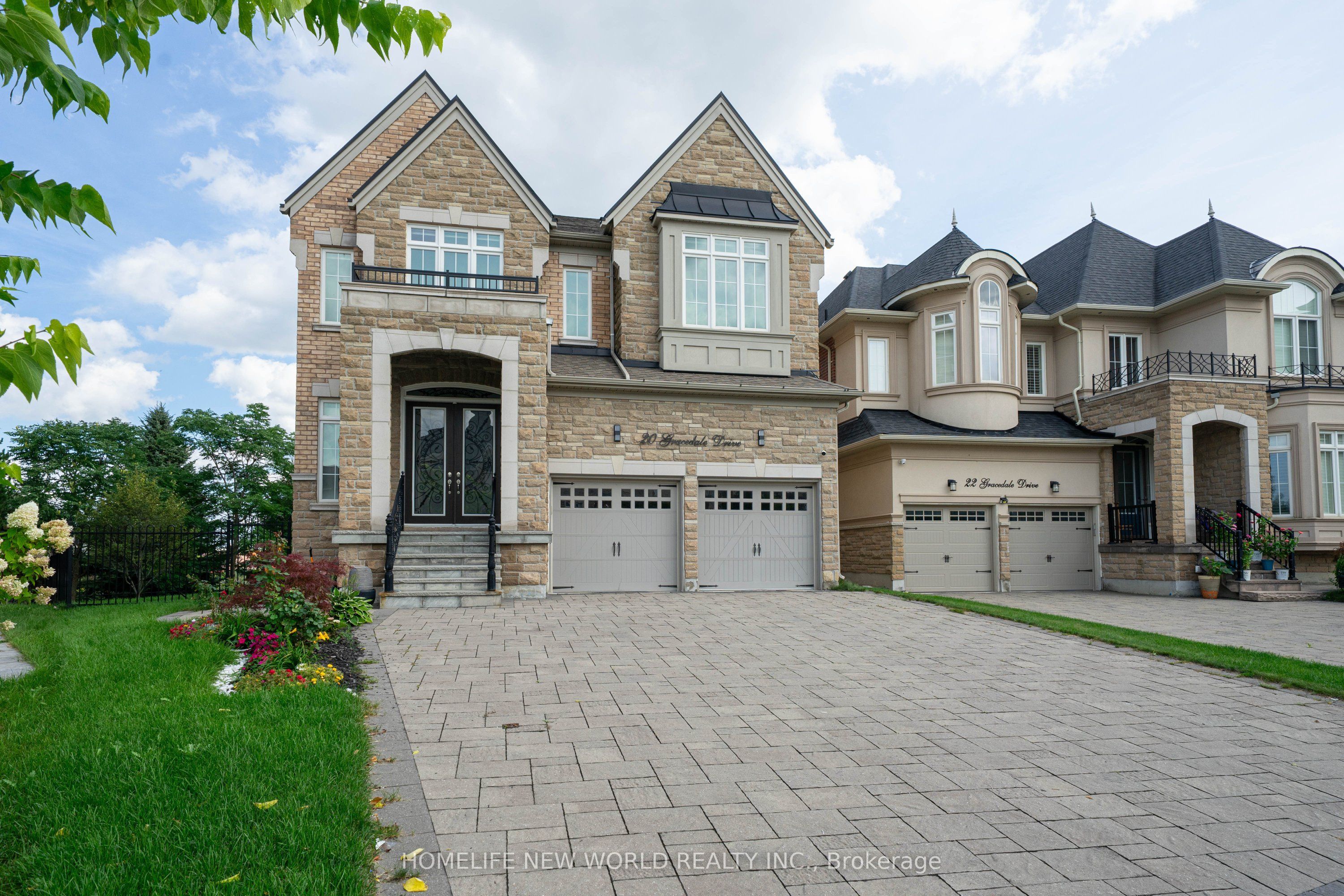 20 Gracedale Drive, Richmond Hill, ON L4C 0Y3 photo 3