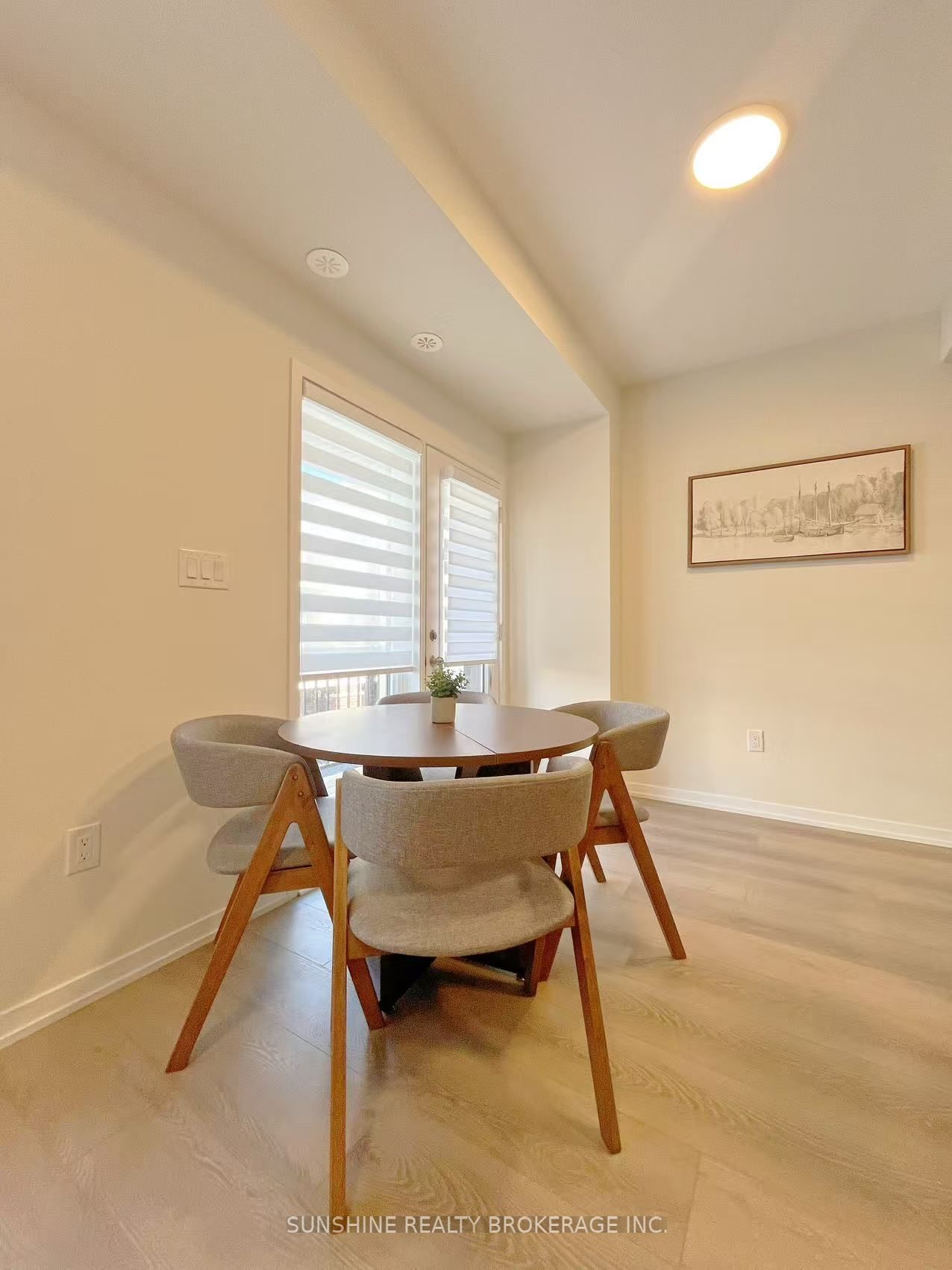 156 MATAWIN Lane, Richmond Hill, ON L4B 0H7 photo 4