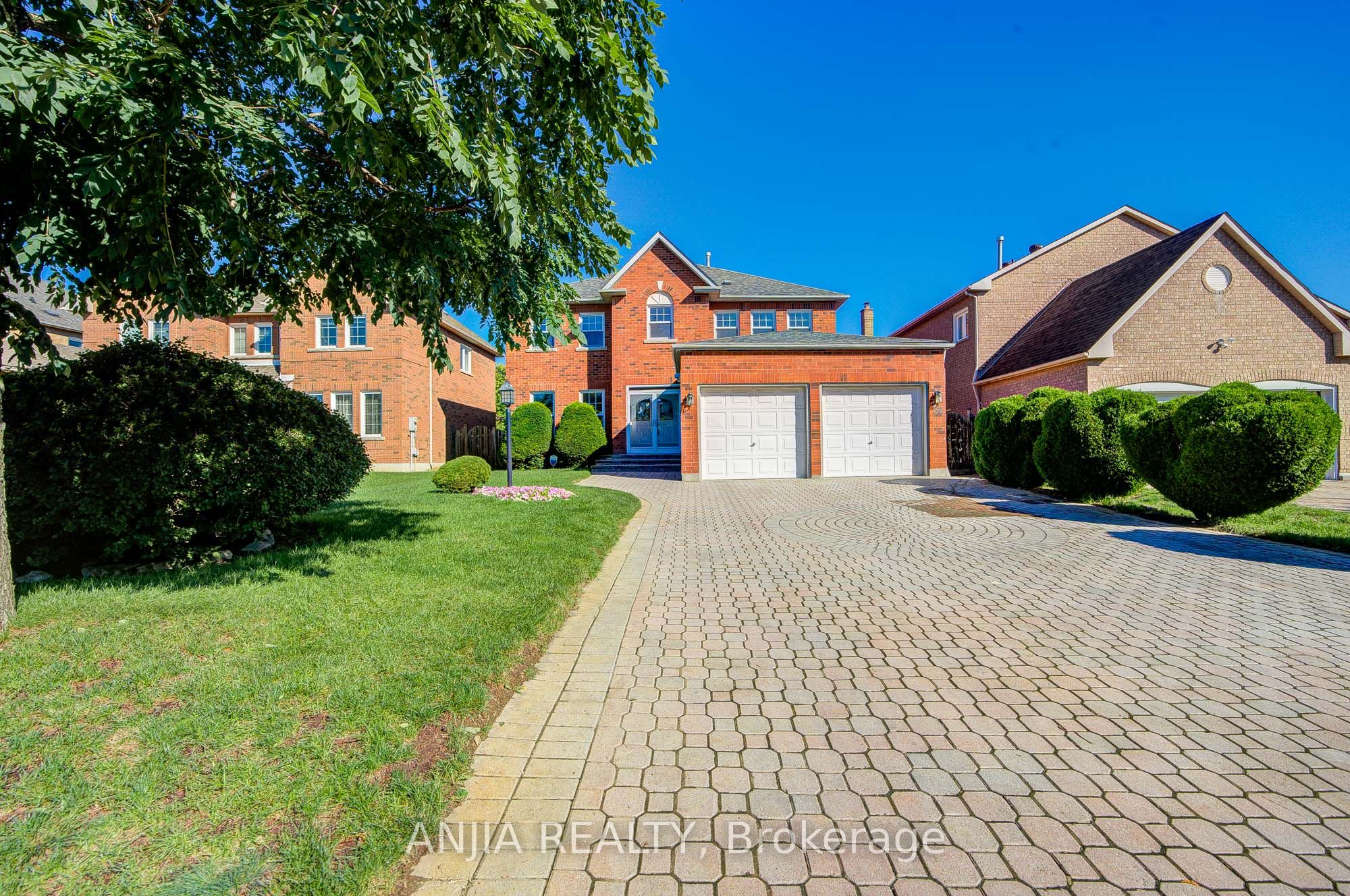 32 Turnberry Crescent, Markham, ON L3R 0R6