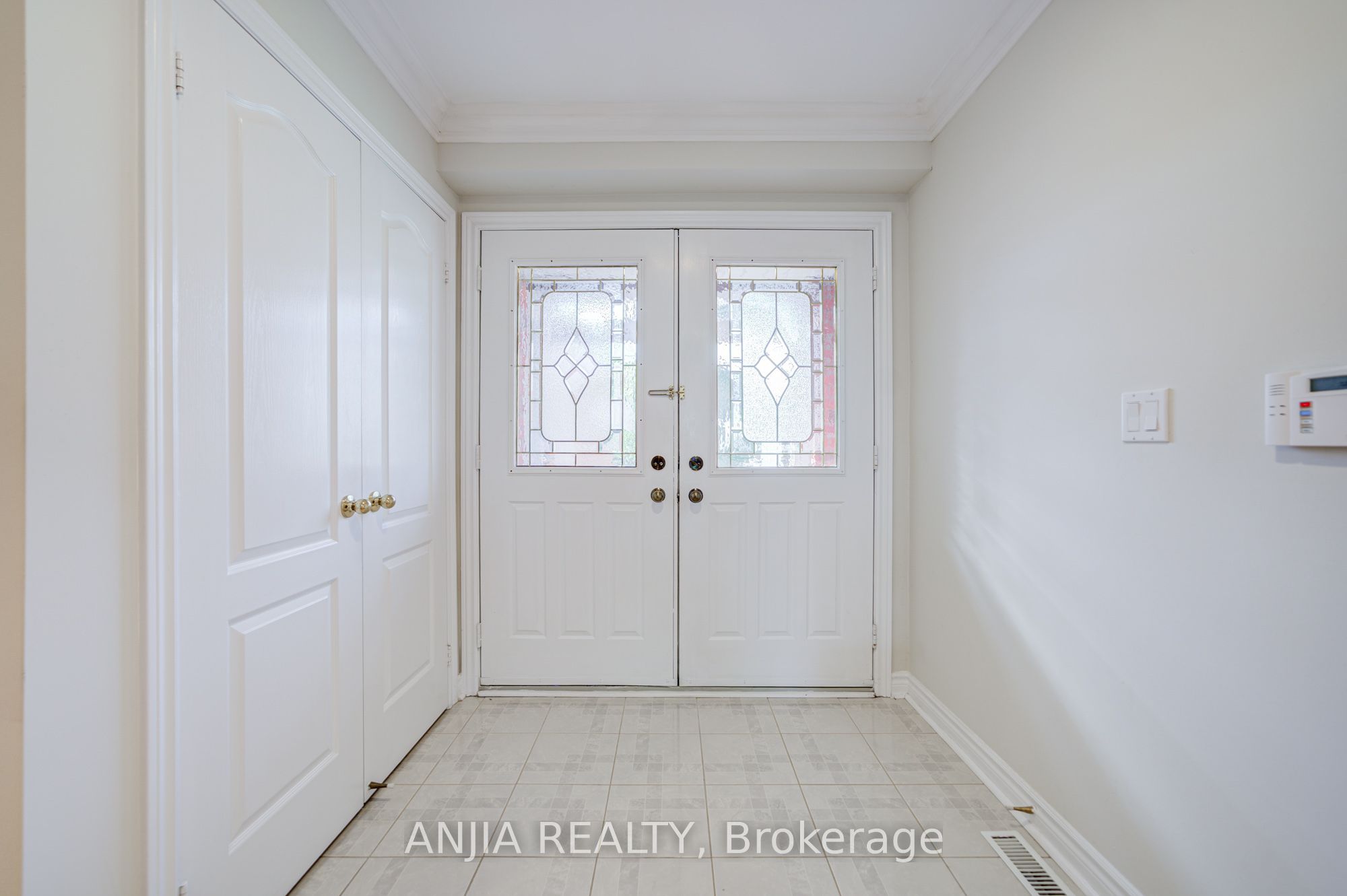 32 Turnberry Crescent, Markham, ON L3R 0R6 photo 4