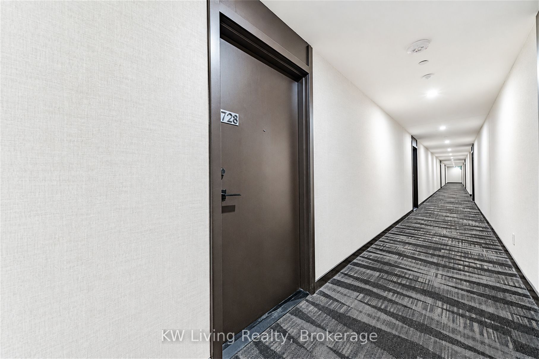 8119 Birchmount Road 728, Markham, ON L6G 0H5 photo 5