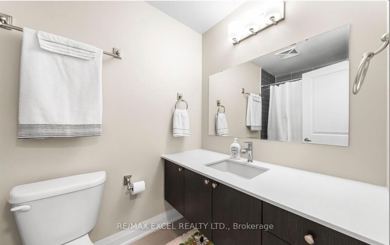 12 Woodstream Boulevard 520, Vaughan, ON L4L 8C3 photo 5