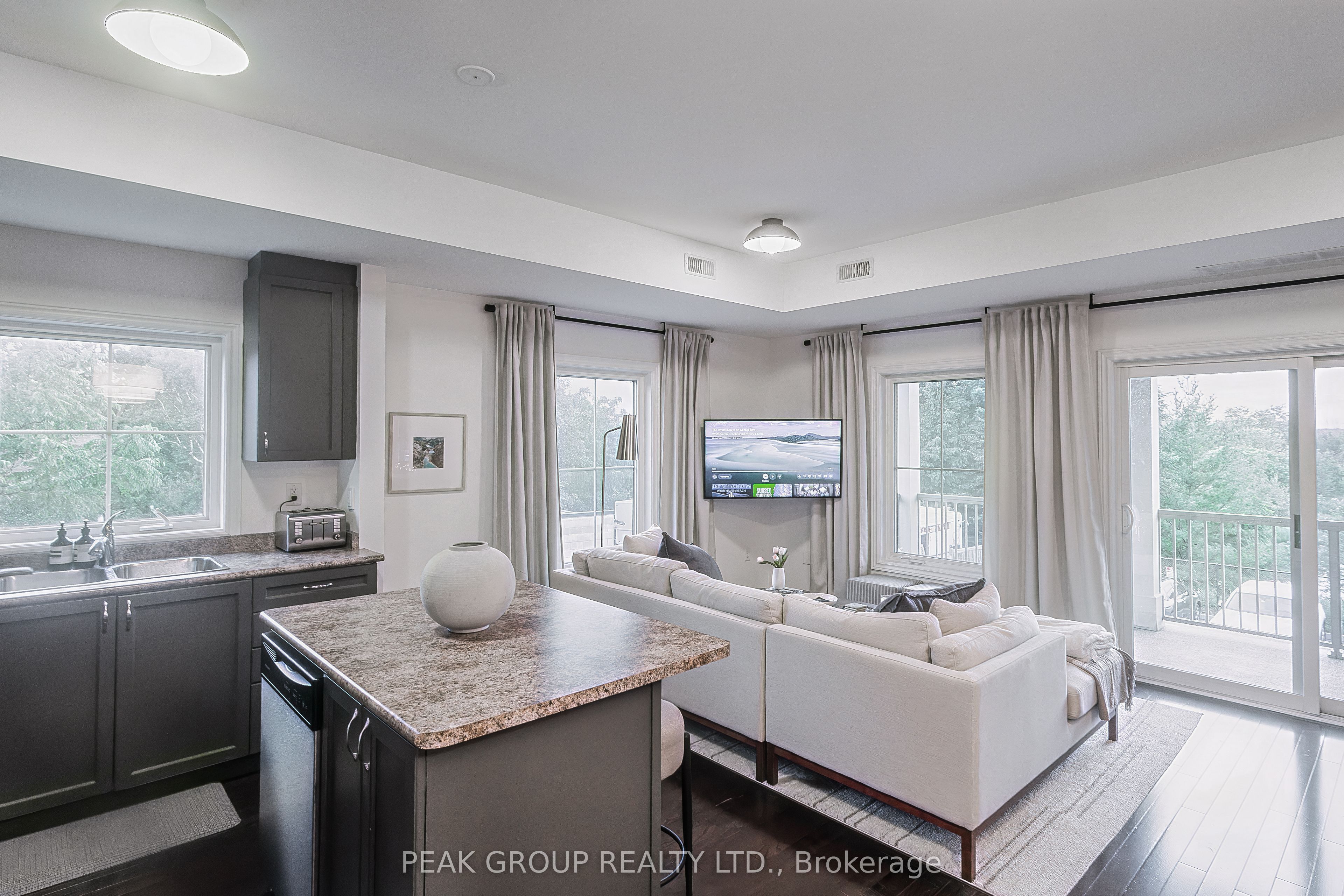 6884 14th Avenue 2A, Markham, ON L6B 1A8 photo 5