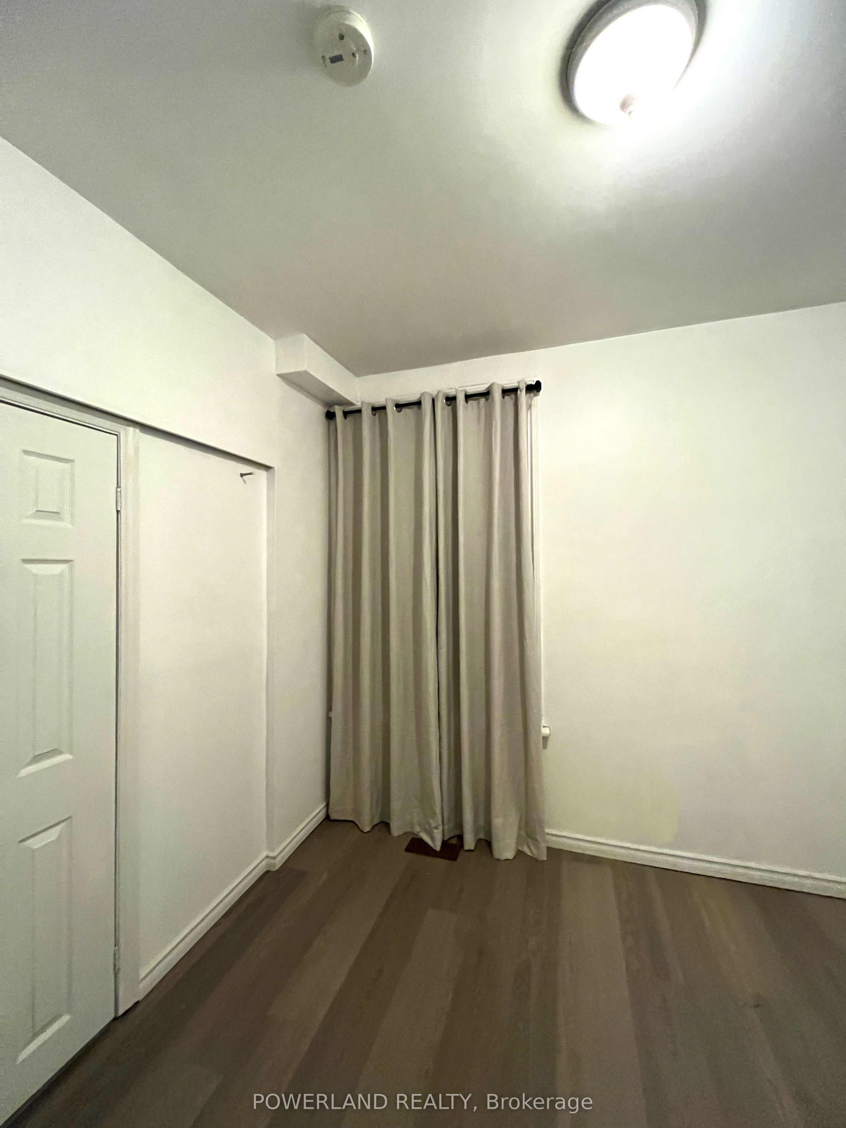 202 Prospect Street Apt #1, Newmarket, ON L3Y 3T6 photo 3