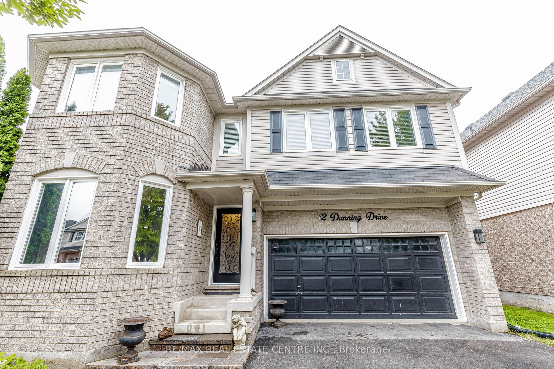 12 Dunning Drive, New Tecumseth, ON L9R 0B5 photo 2