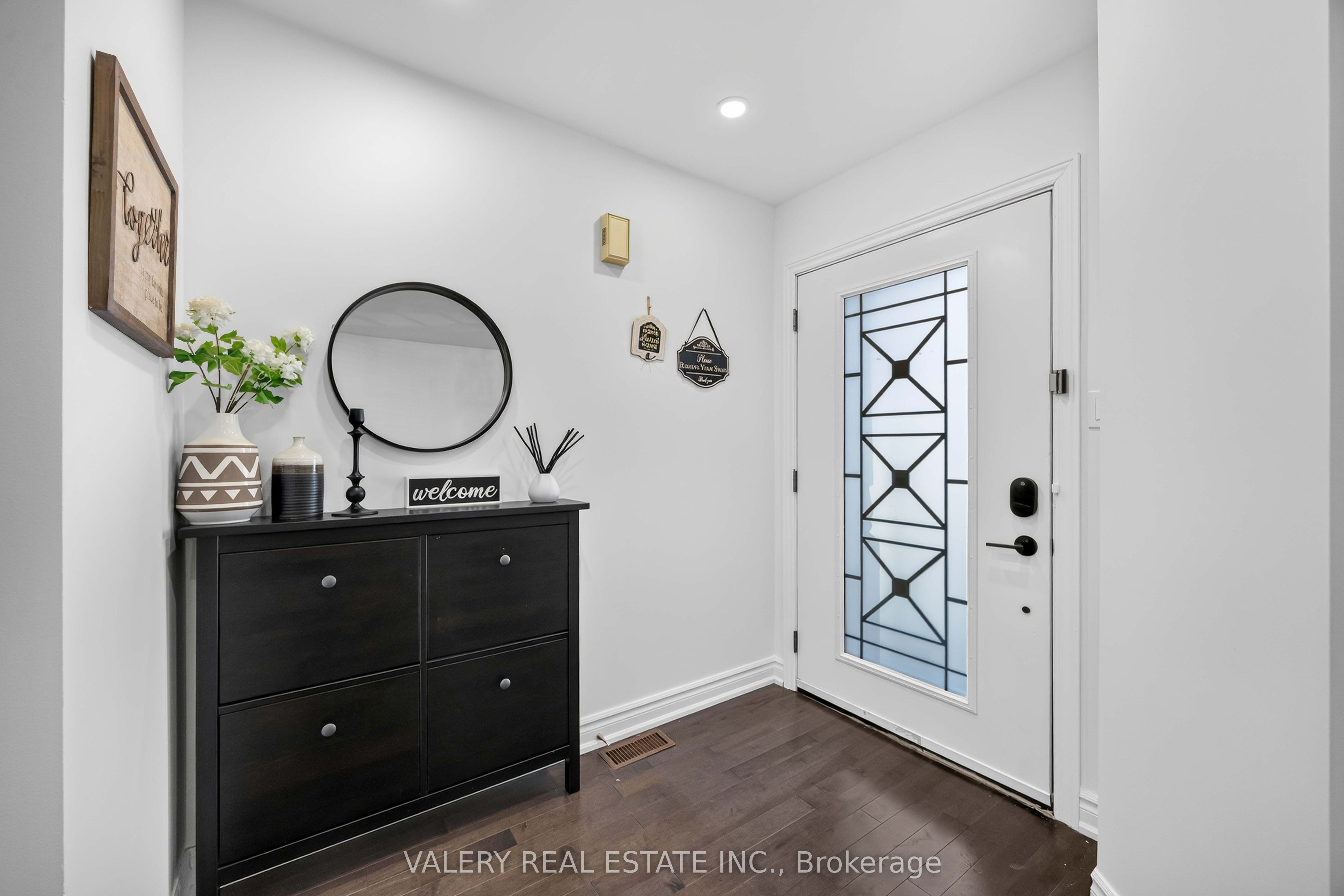 27 Lavender Place, Vaughan, ON L4L 9B3 photo 4