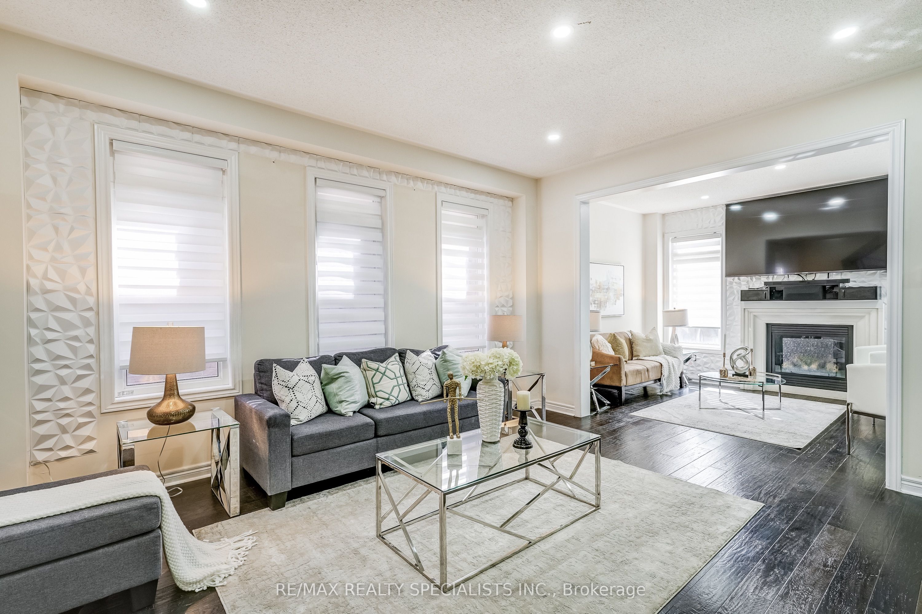 18 Rogers Trail, Bradford West Gwillimbury, ON L3Z 0G4 photo 5