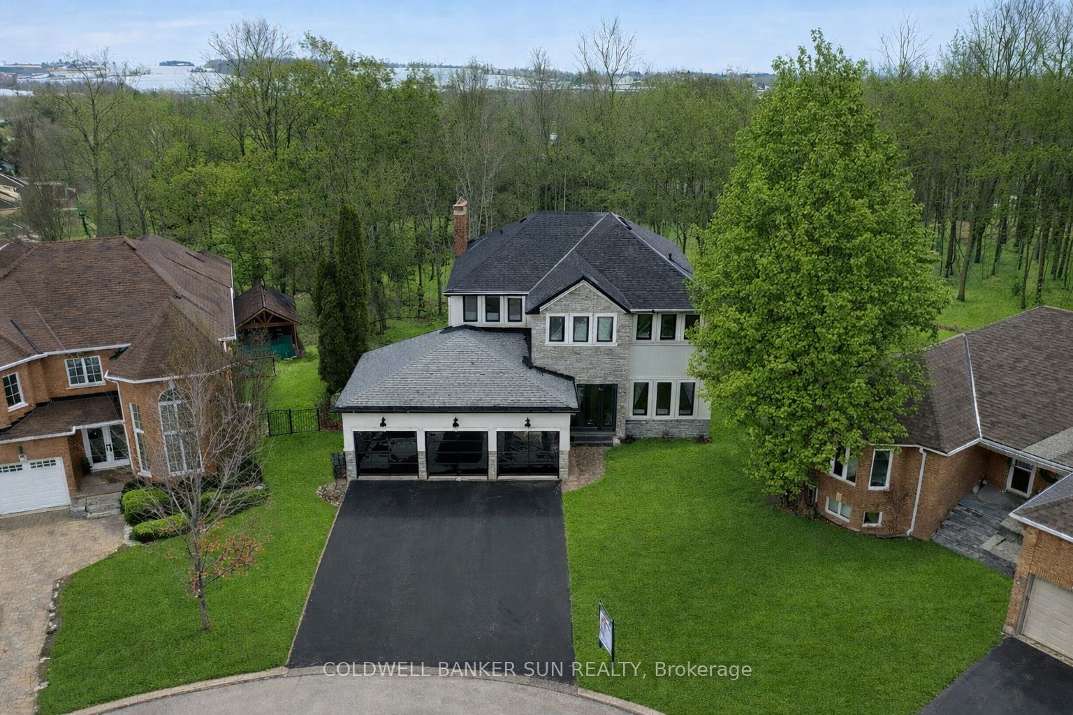 34 Previn Court, New Tecumseth, ON L9R 1N8 photo 3