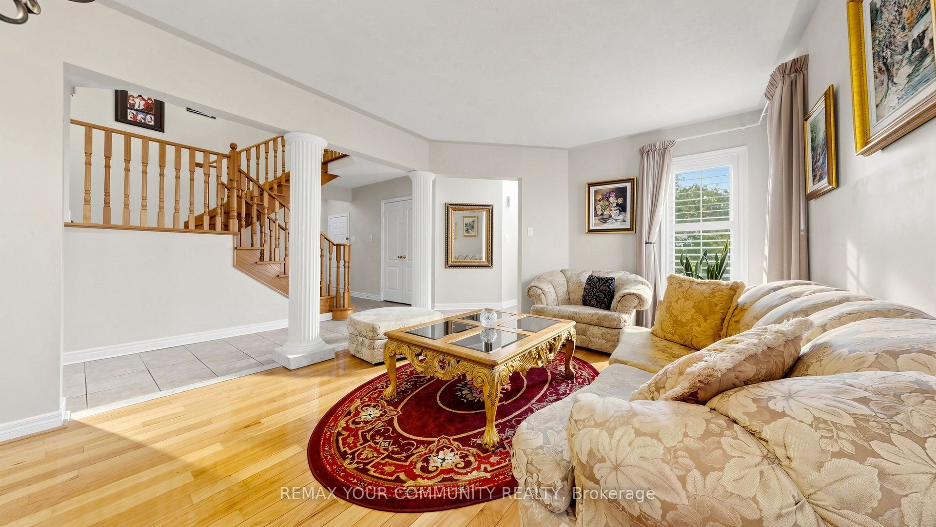 78 Zippora Drive, Richmond Hill, ON L4S 2M7 photo 3