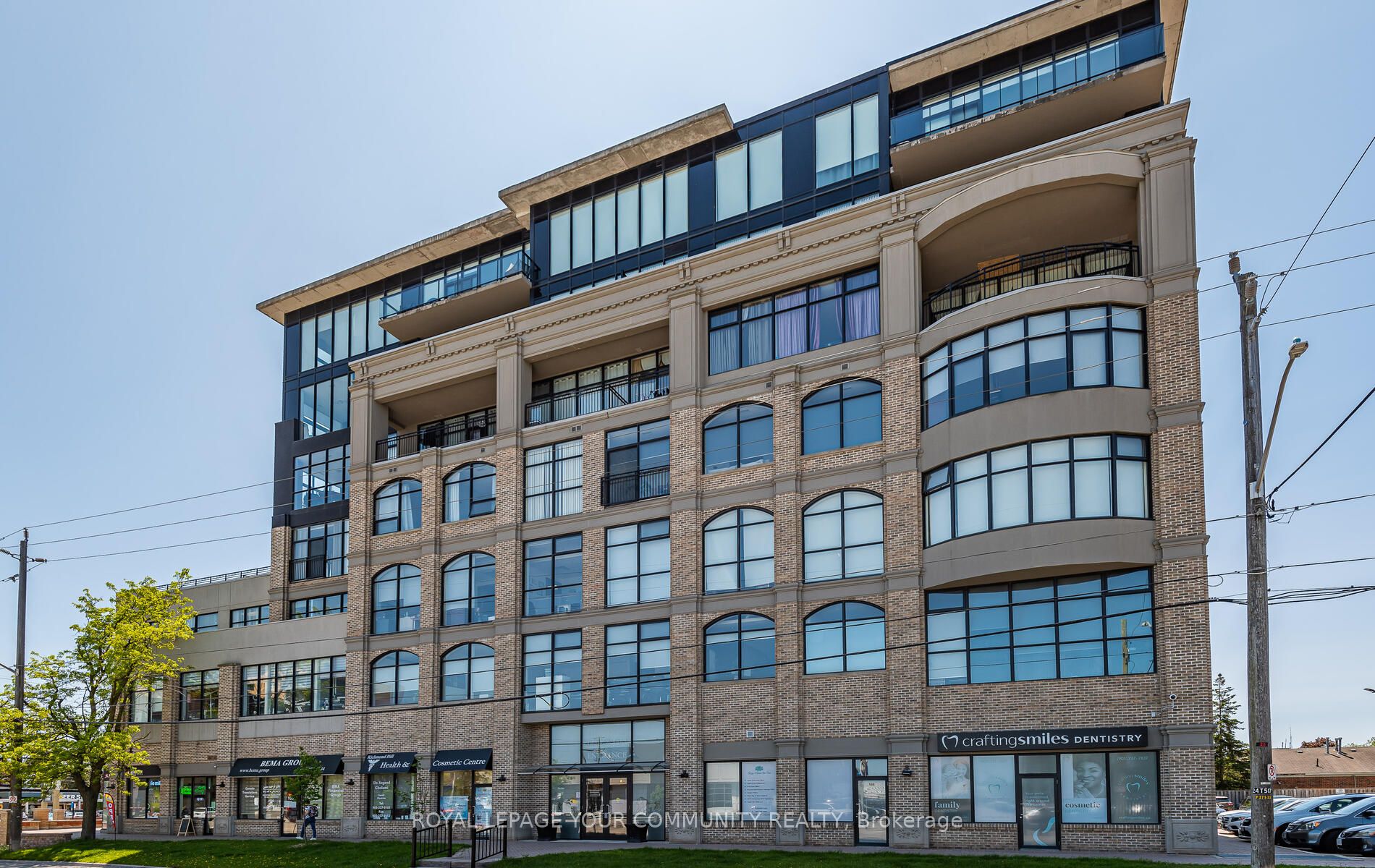 10376 Yonge Street 704, Richmond Hill, ON L4C 3B8