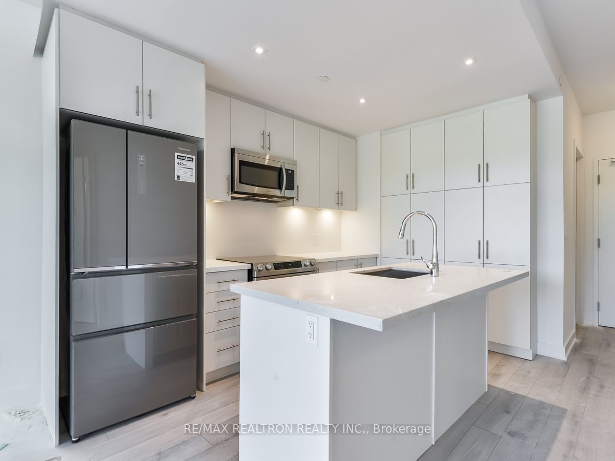 375 Sea Ray Avenue 209, Innisfil, ON L9S 2P7 photo 3