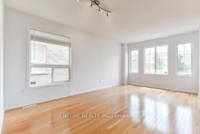 1006 Bur Oak Avenue, Markham, ON L6E 1H8 photo 3