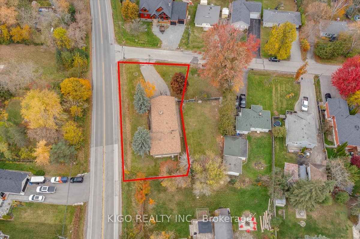 5 Evelyn Avenue Upper, Georgina, ON L4P 3C8 photo 2
