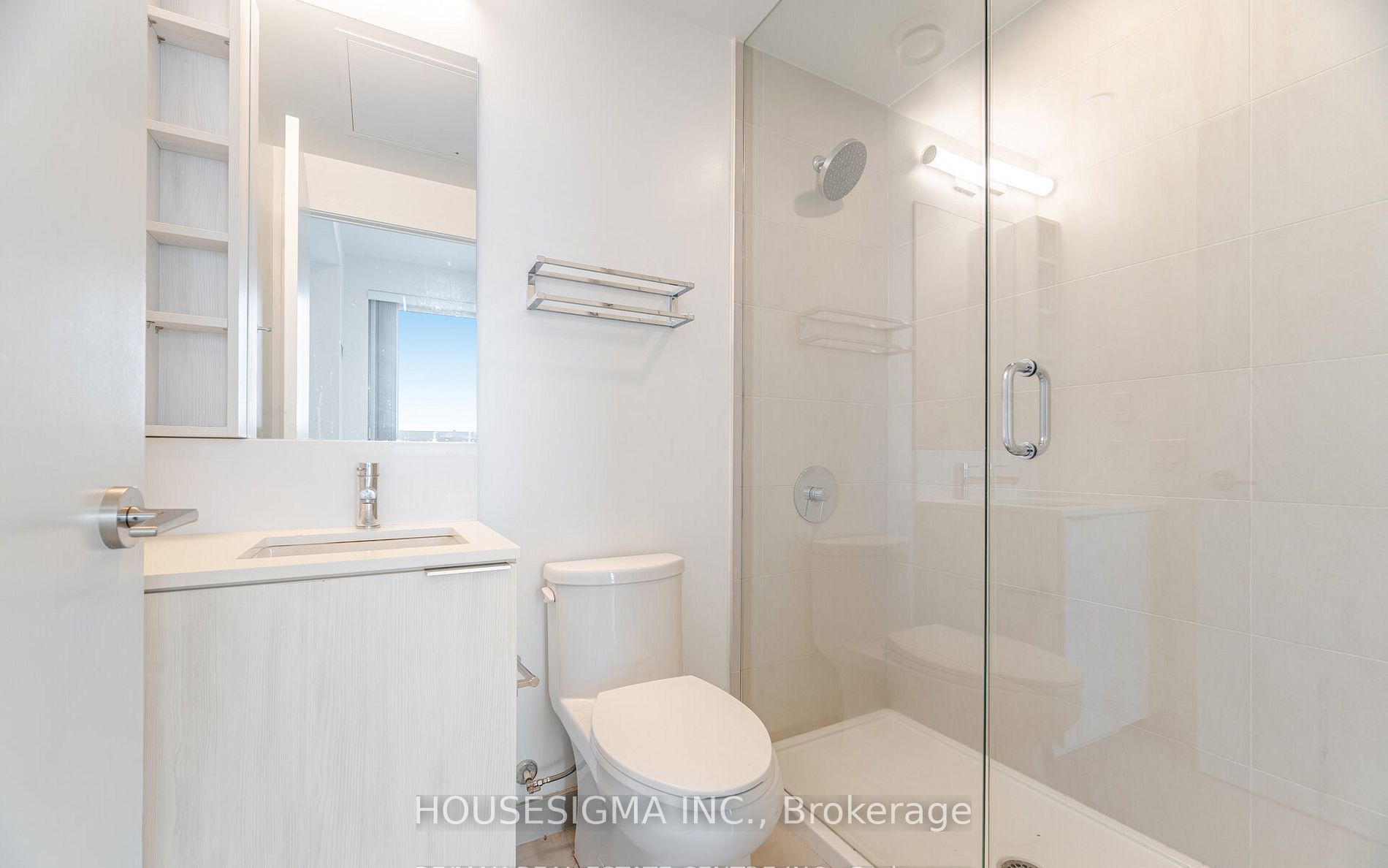 7890 Jane Street, Vaughan, ON L4K 0K9 photo 4