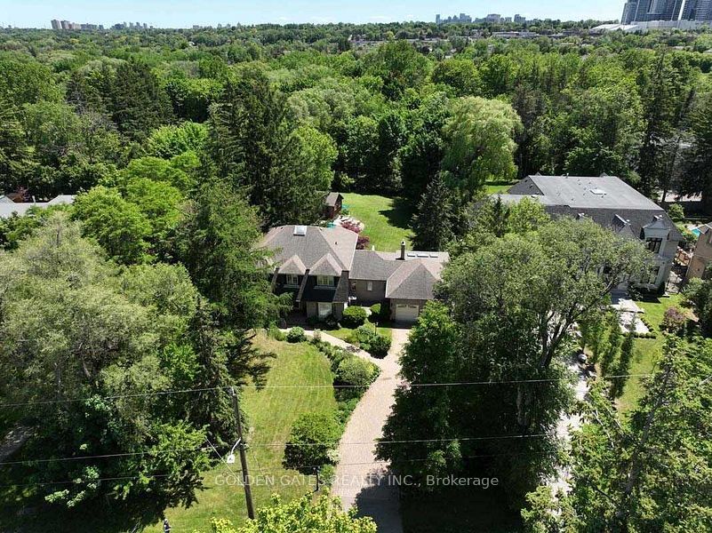 83 Elgin Street, Markham, ON L3T 1W7