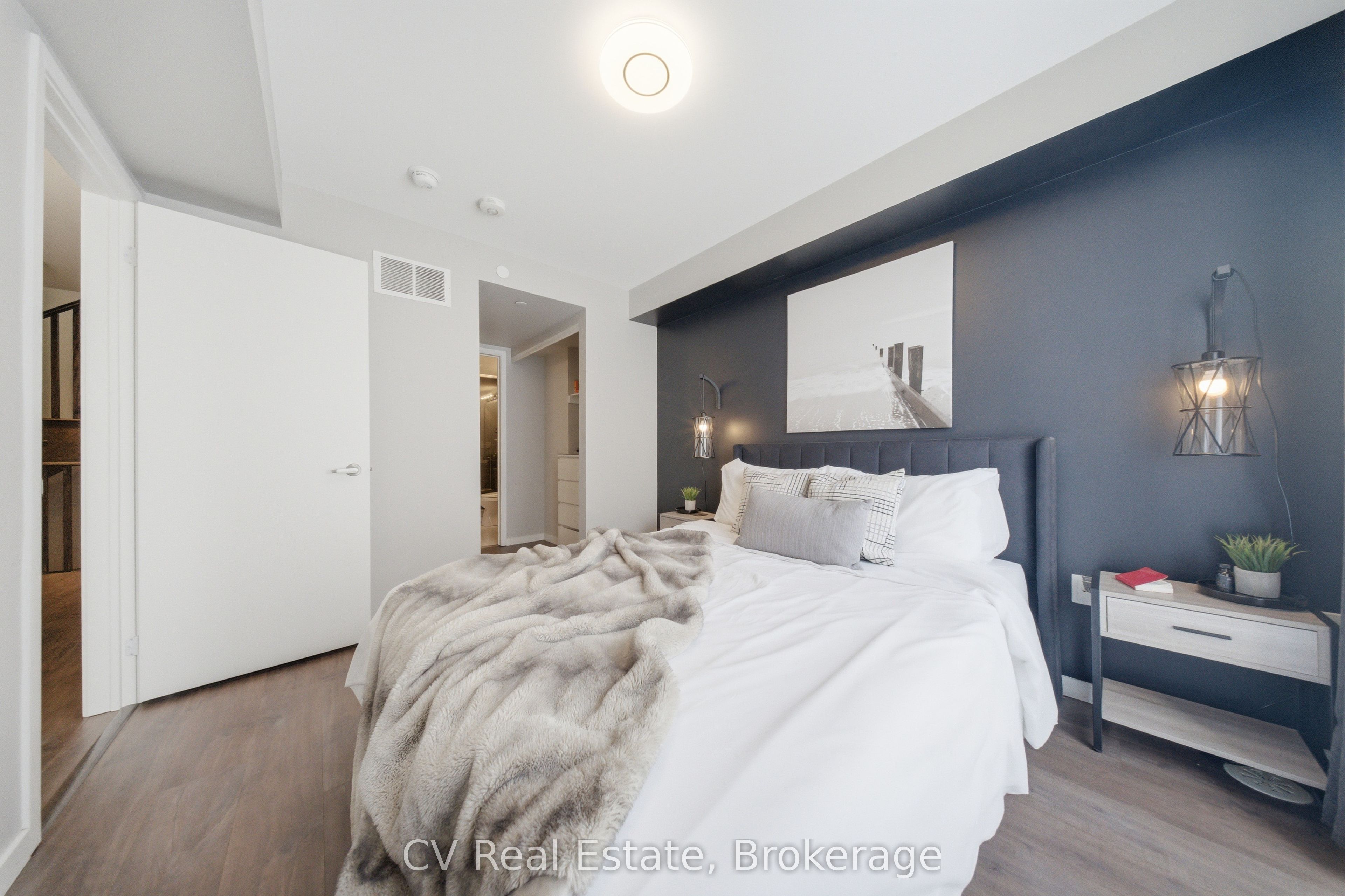 500 Alex Gardner Circle 104, Aurora, ON L4G 3G5 photo 4