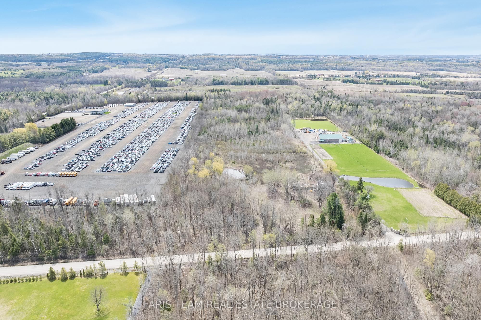 3717 14th Line, Innisfil, ON L0L 1L0 photo 2