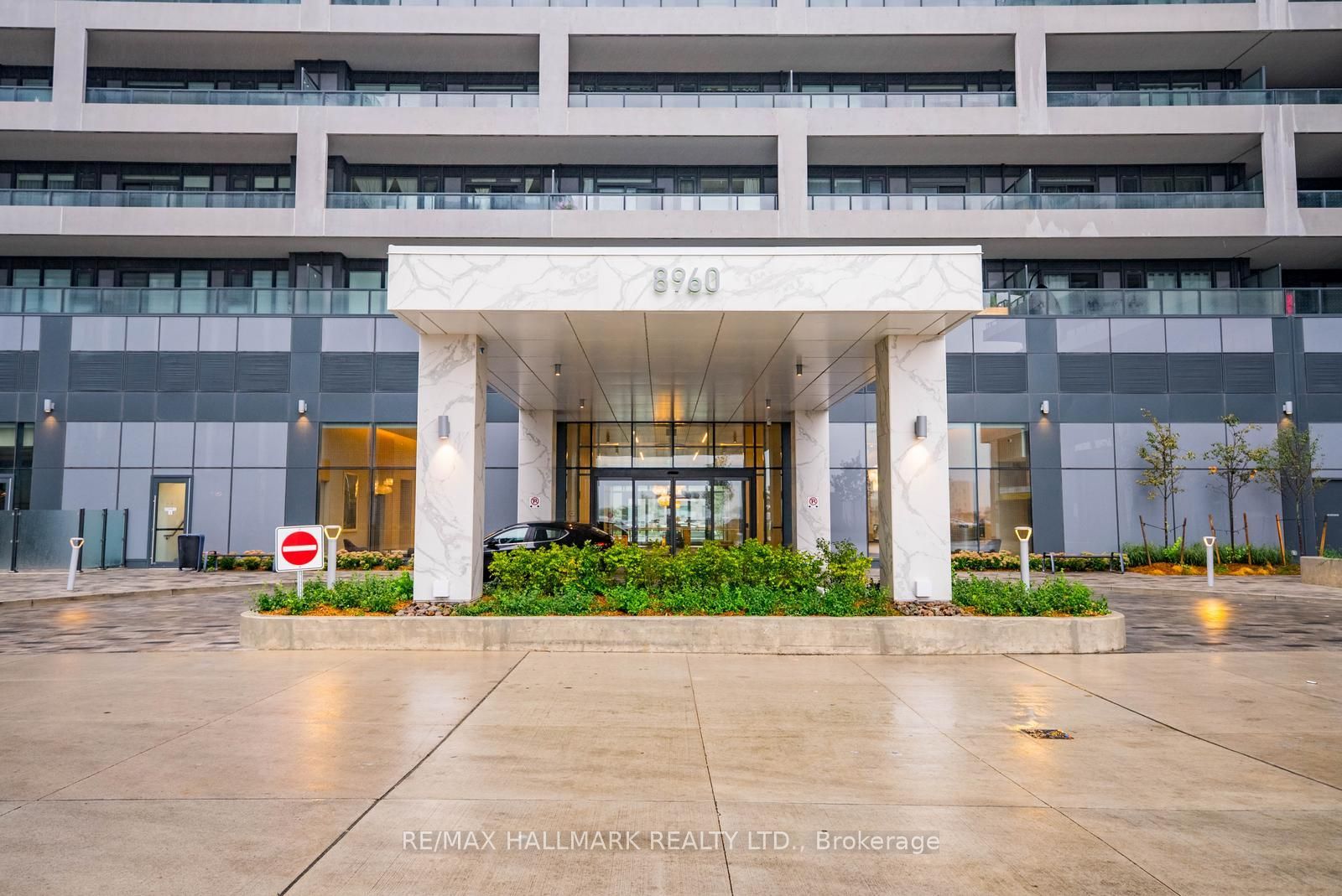 8960 Jane Street 1706, Vaughan, ON L4K 0N9 photo 2