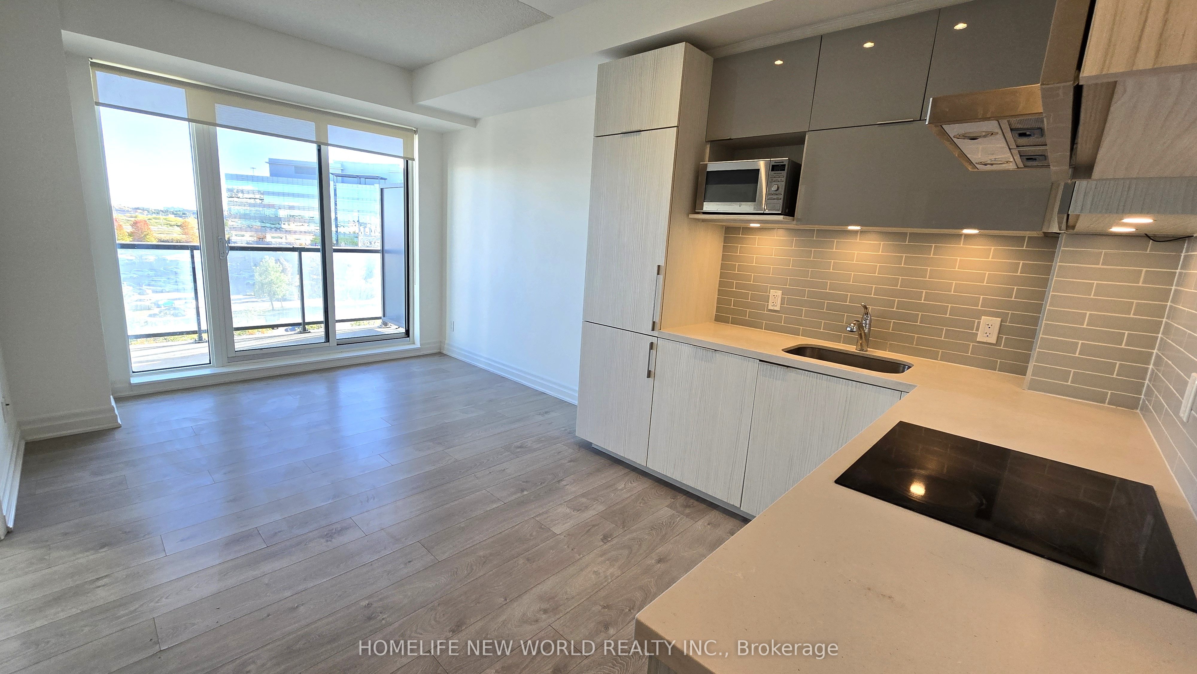 8 Rouge Valley Drive W 607, Markham, ON L6G 0G8