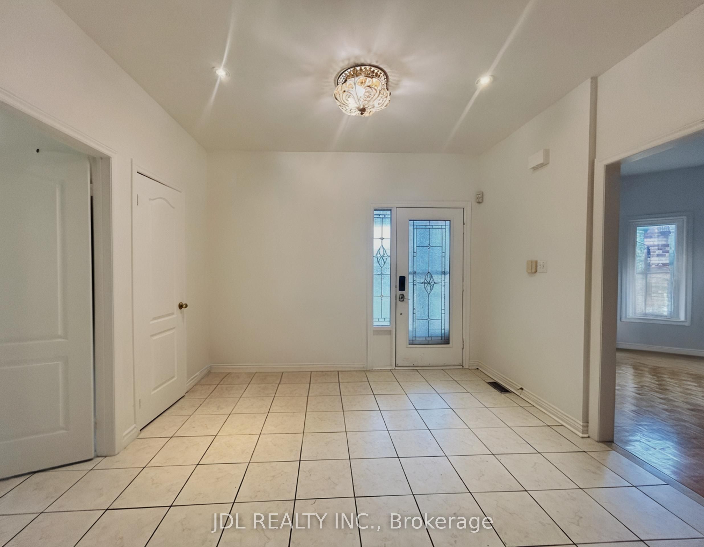 80 Caproni Drive, Vaughan, ON L6A 1Y1 photo 5