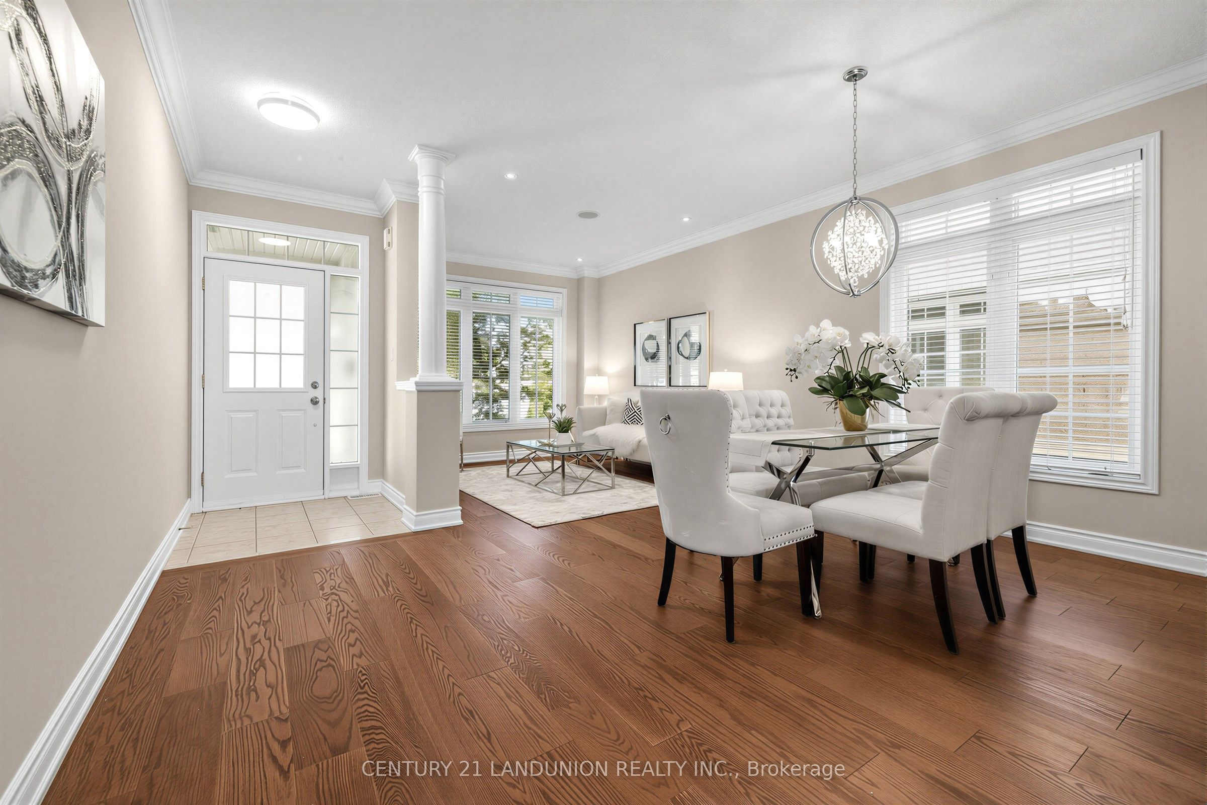 21 Hendel Drive, Vaughan, ON L4J 9H7 photo 2