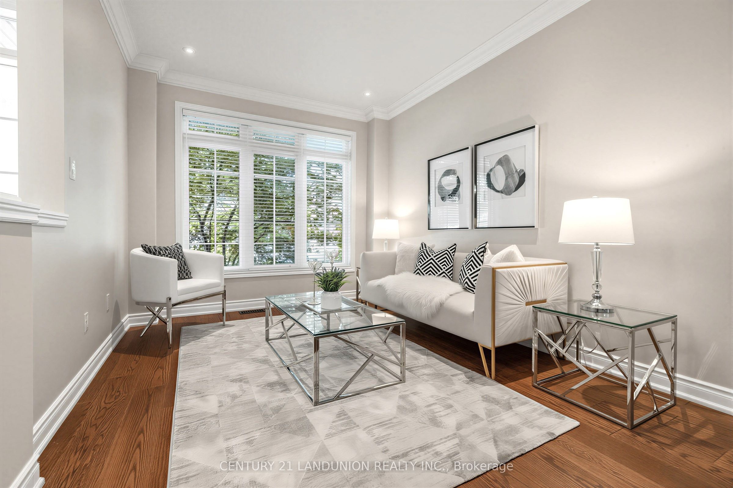 21 Hendel Drive, Vaughan, ON L4J 9H7 photo 3