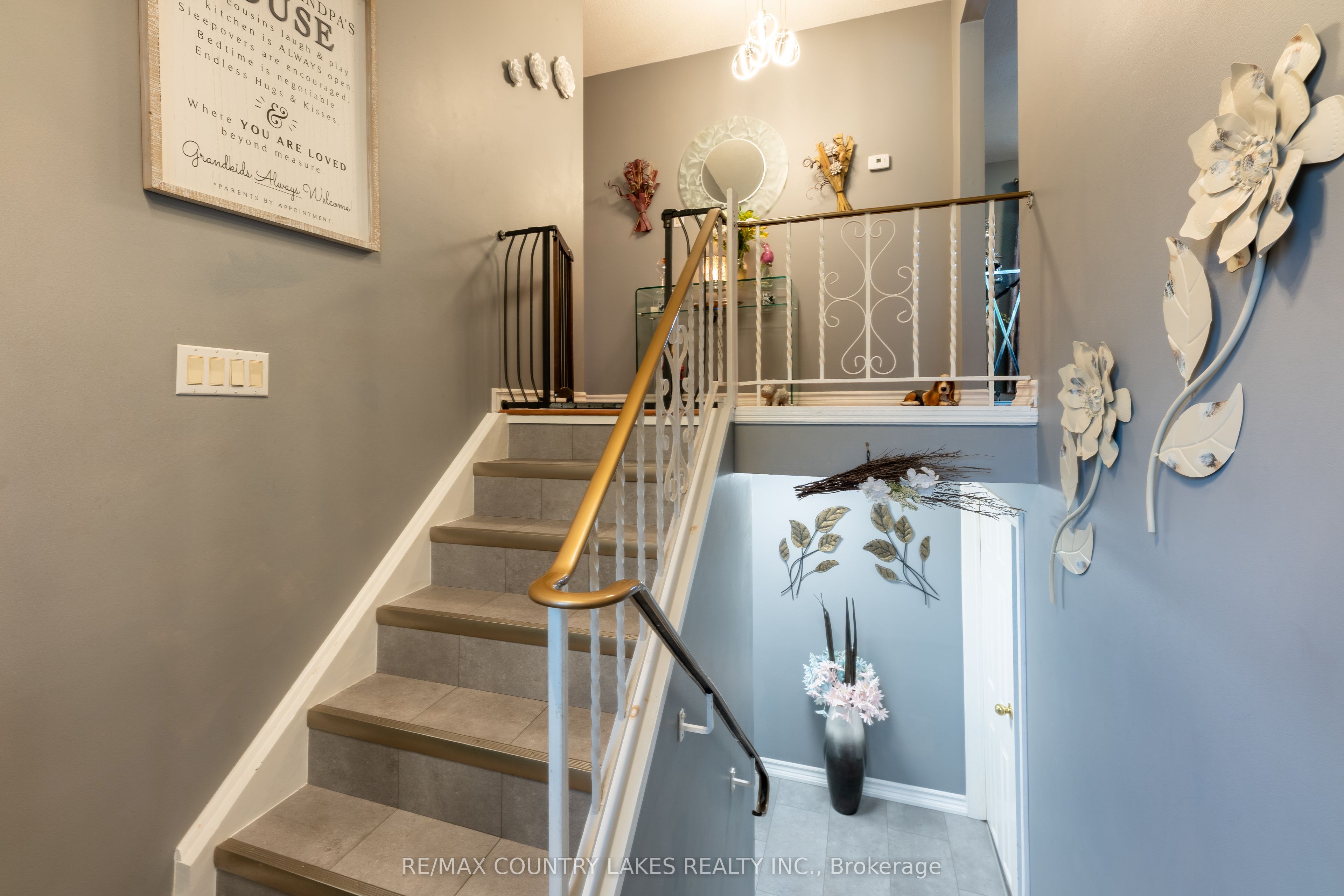 65 Beaver Ridge Drive, Brock, ON L0E 1E0 photo 2