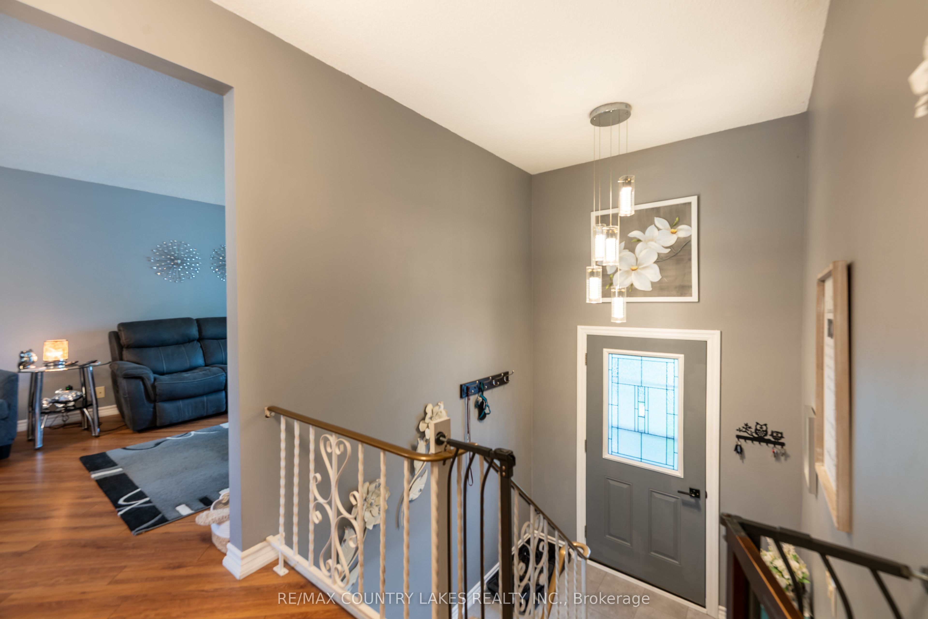 65 Beaver Ridge Drive, Brock, ON L0E 1E0 photo 4