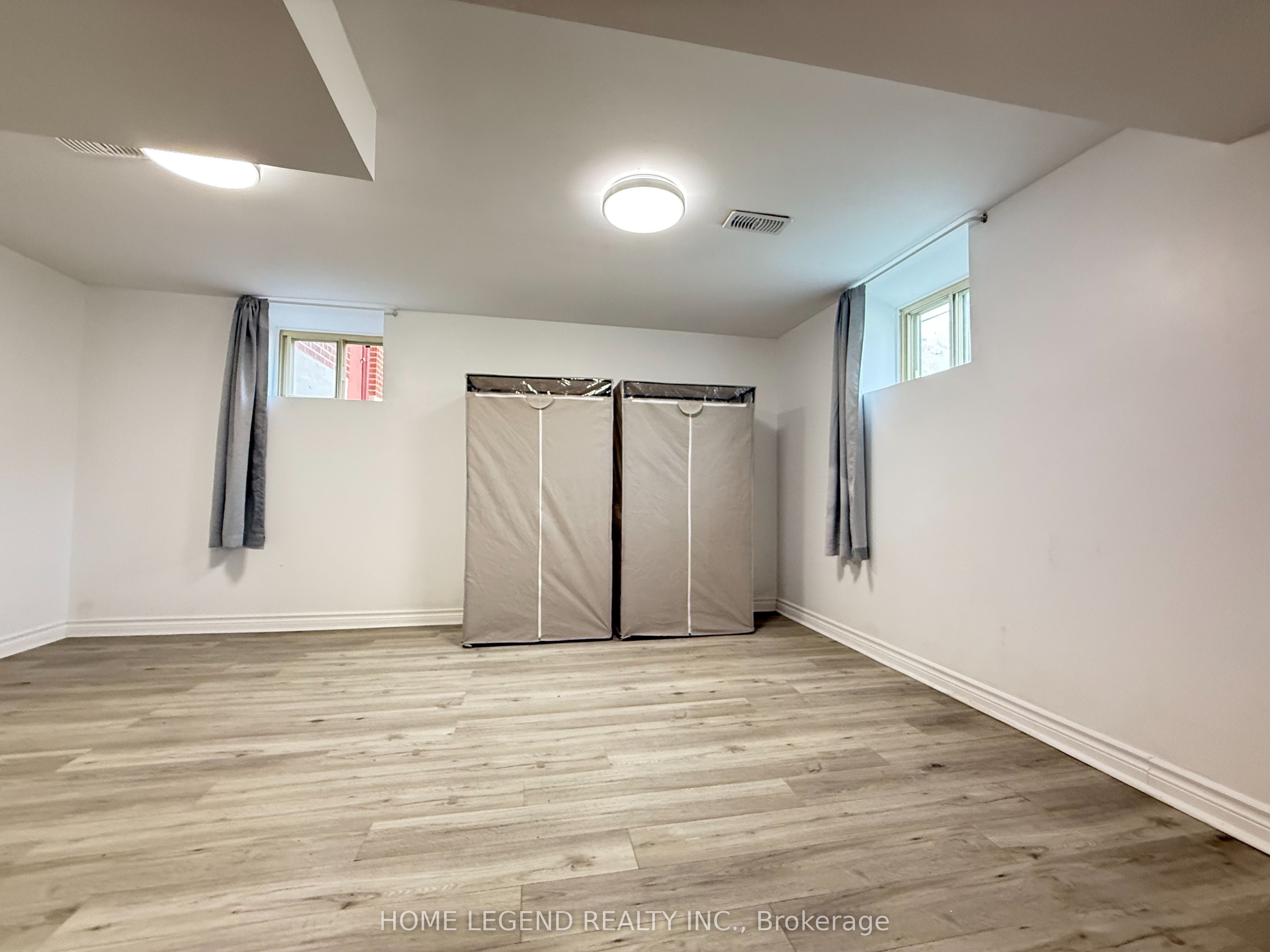 427 Taylor Mills Unit B Drive S Bsmt, Richmond Hill, ON L4C 2T3 photo 4