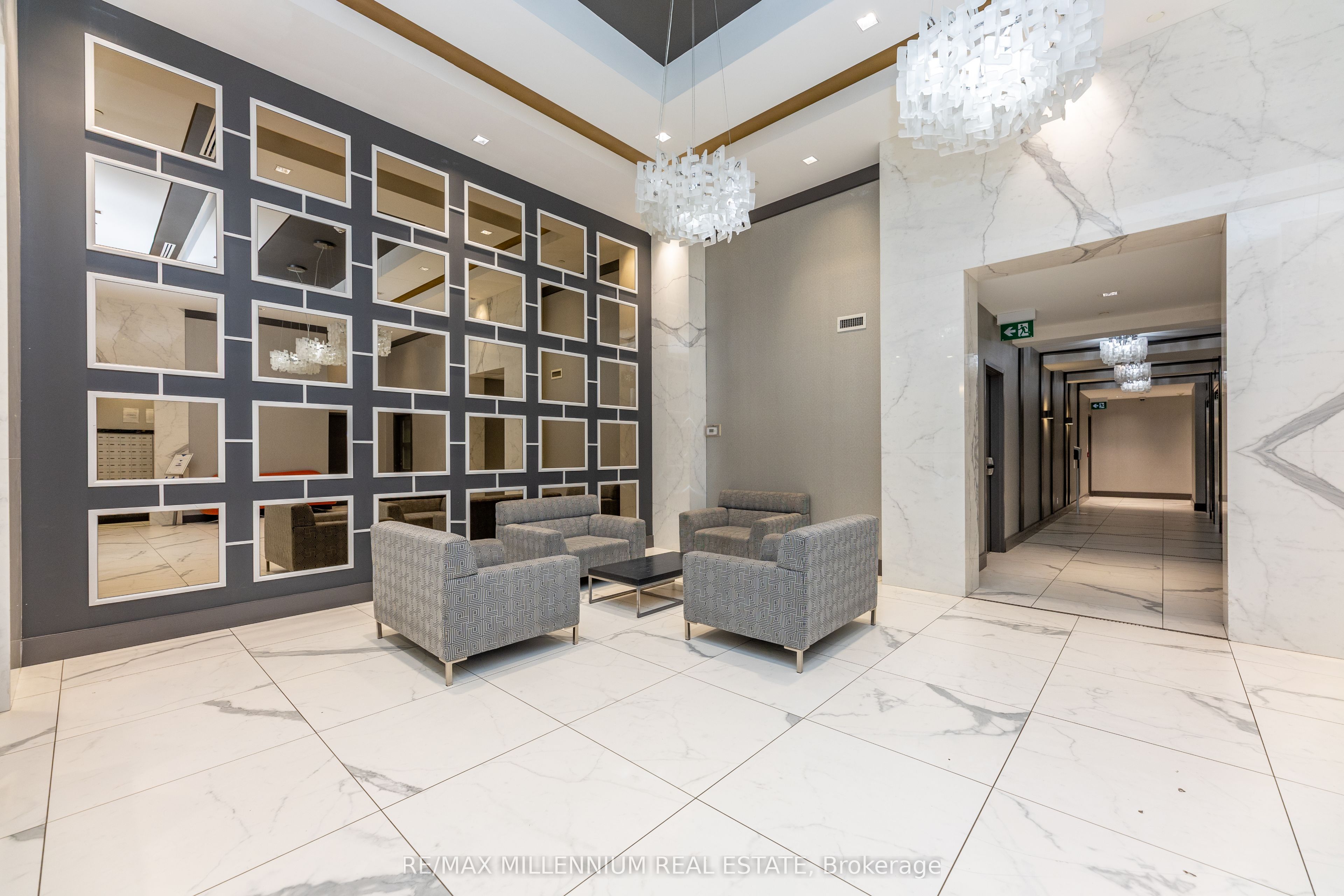 3700 Highway 7 Road 1401, Vaughan, ON L4L 0G8 photo 5