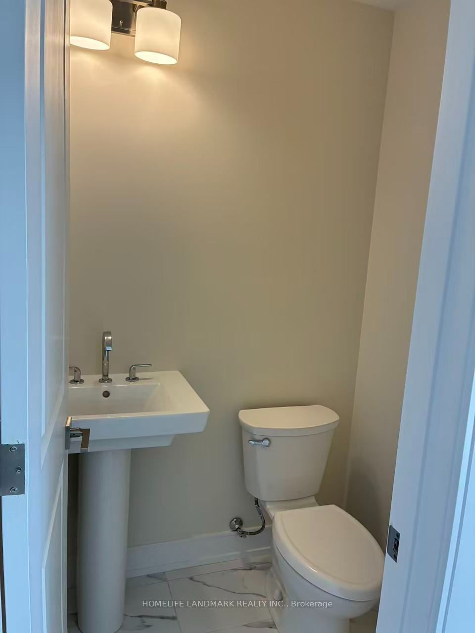 471 York Downs Boulevard, Markham, ON L6C 3R2 photo 5