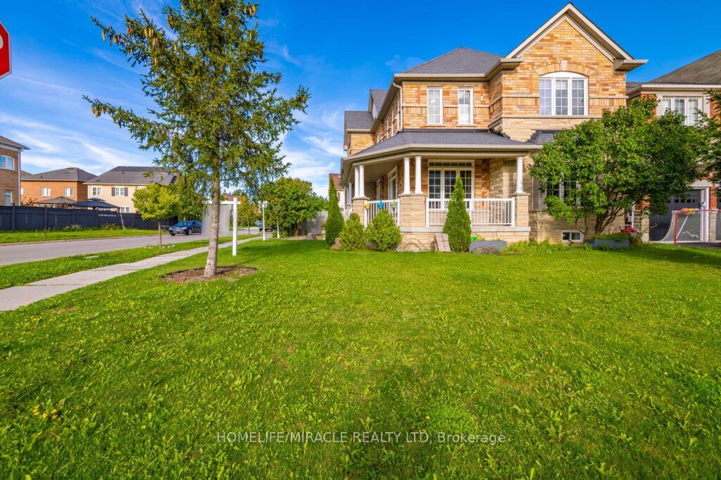 109 Vipond Way, Bradford West Gwillimbury, ON L3Z 0G5