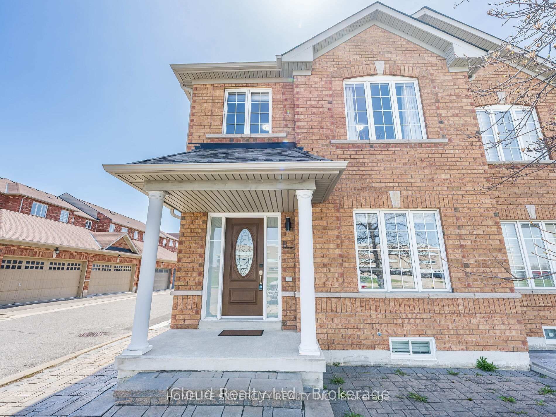 11 Davos Road, Vaughan, ON L4H 0P4