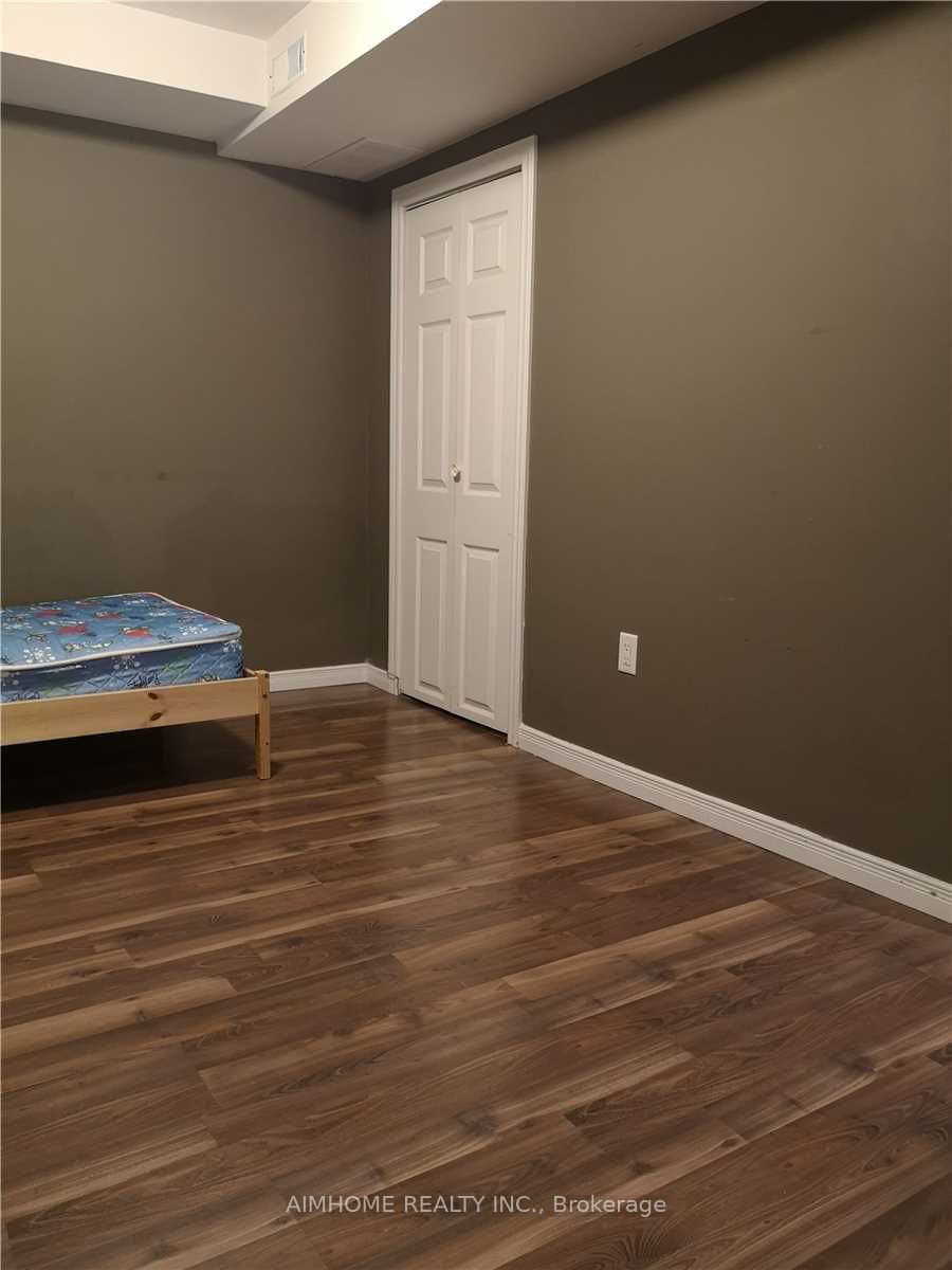 28 Martell Gate Gl Unit, Aurora, ON L4G 0C4 photo 4