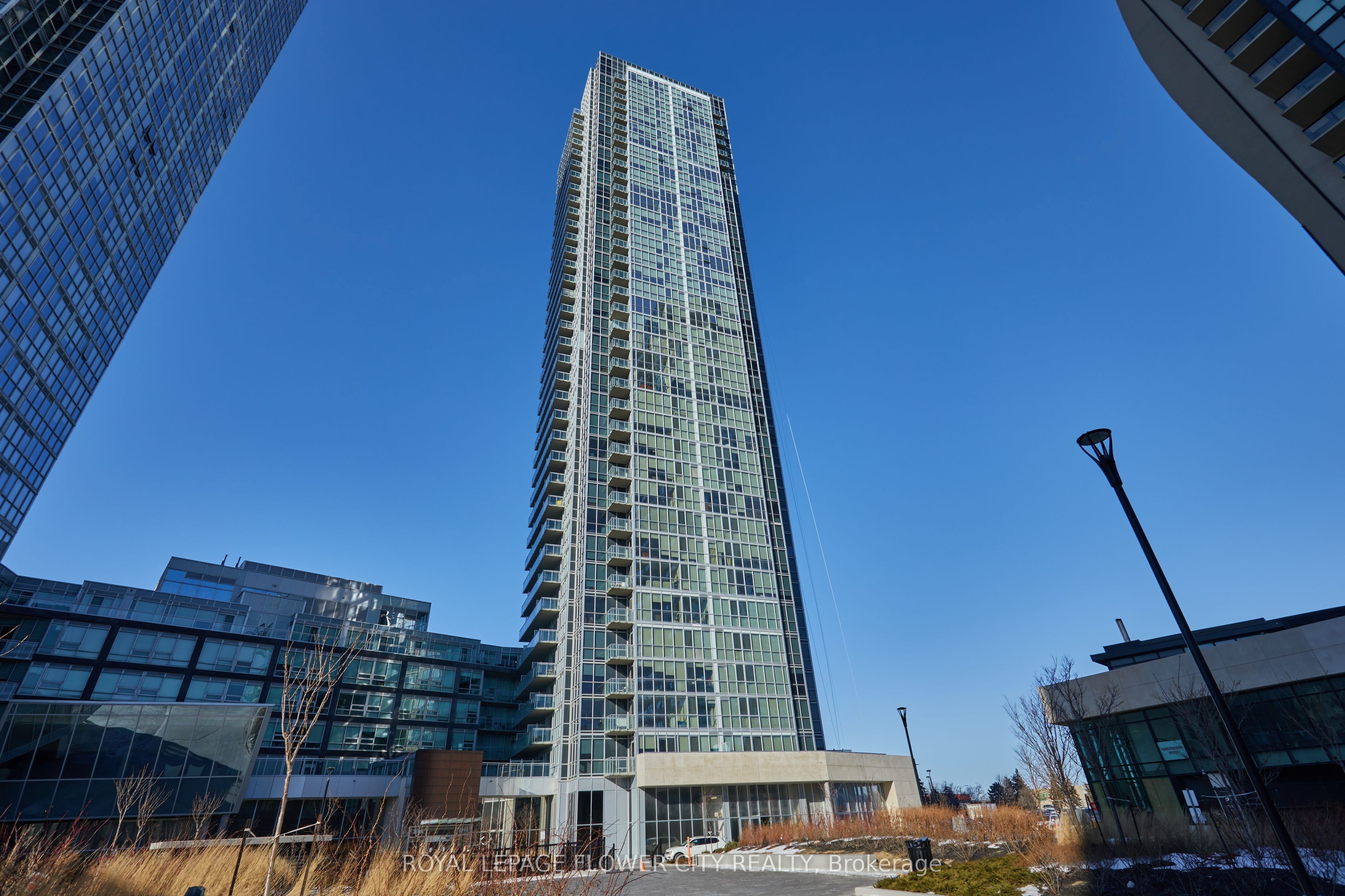 2908 Highway 7 Road 325, Vaughan, ON L4K 0K5 photo 4