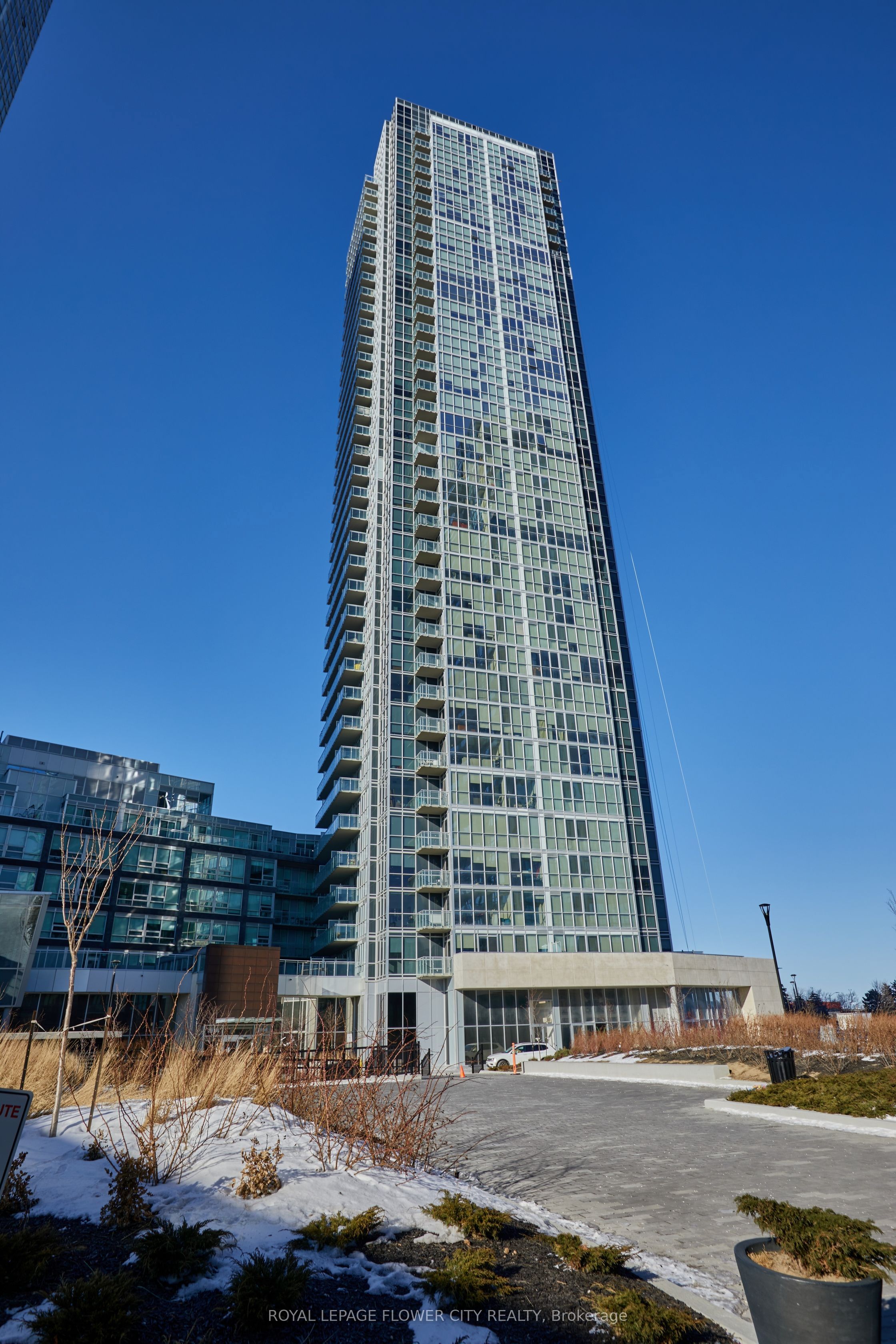 2908 Highway 7 Road 325, Vaughan, ON L4K 0K5 photo 5
