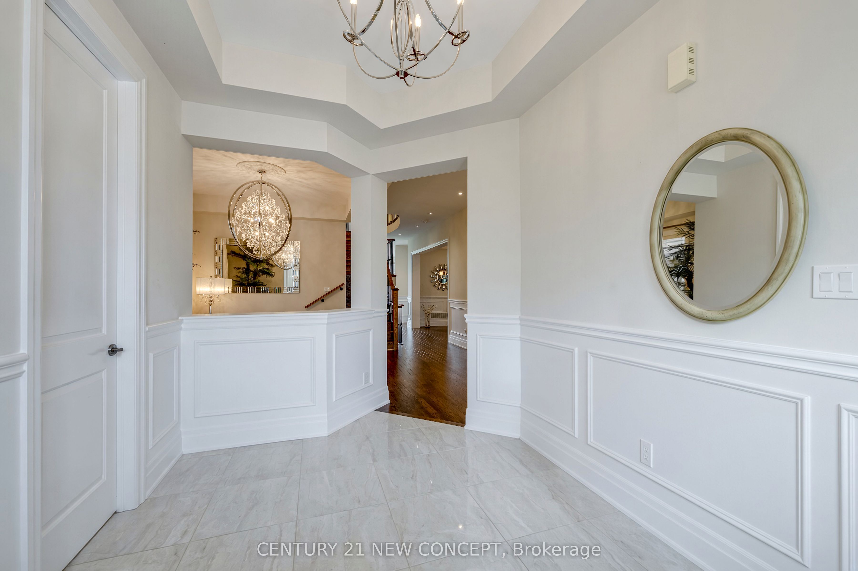 104 Burns Boulevard, King, ON L7B 0M5 photo 4