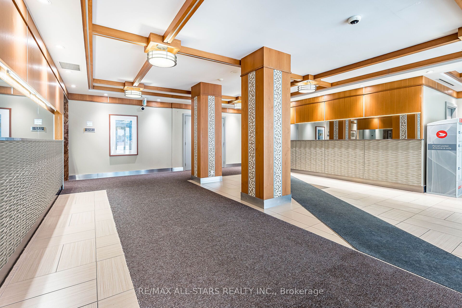 32 Clegg Road 806, Markham, ON L6G 0B2 photo 4