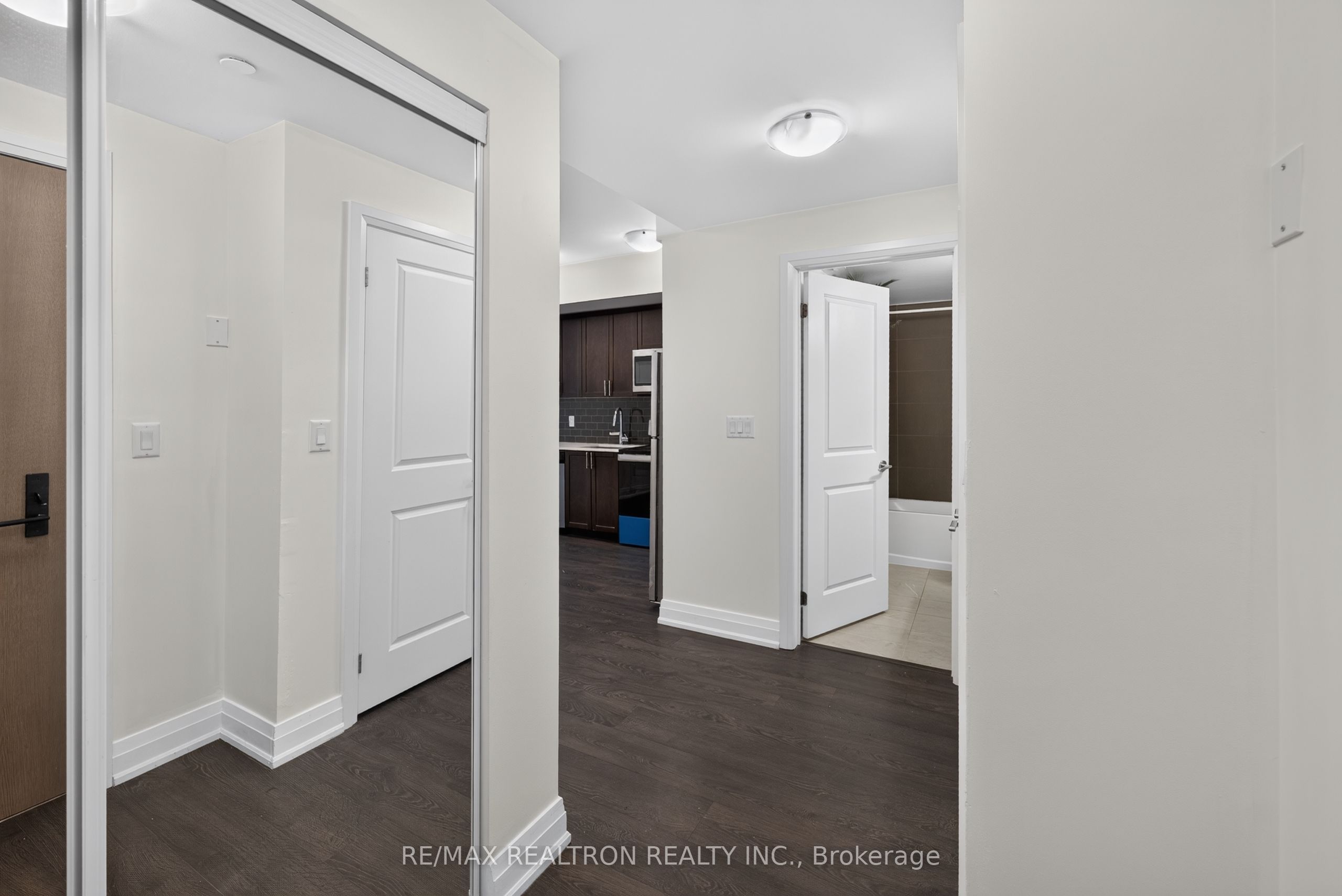 9700 Ninth Line 219, Markham, ON L6B 1R7 photo 5