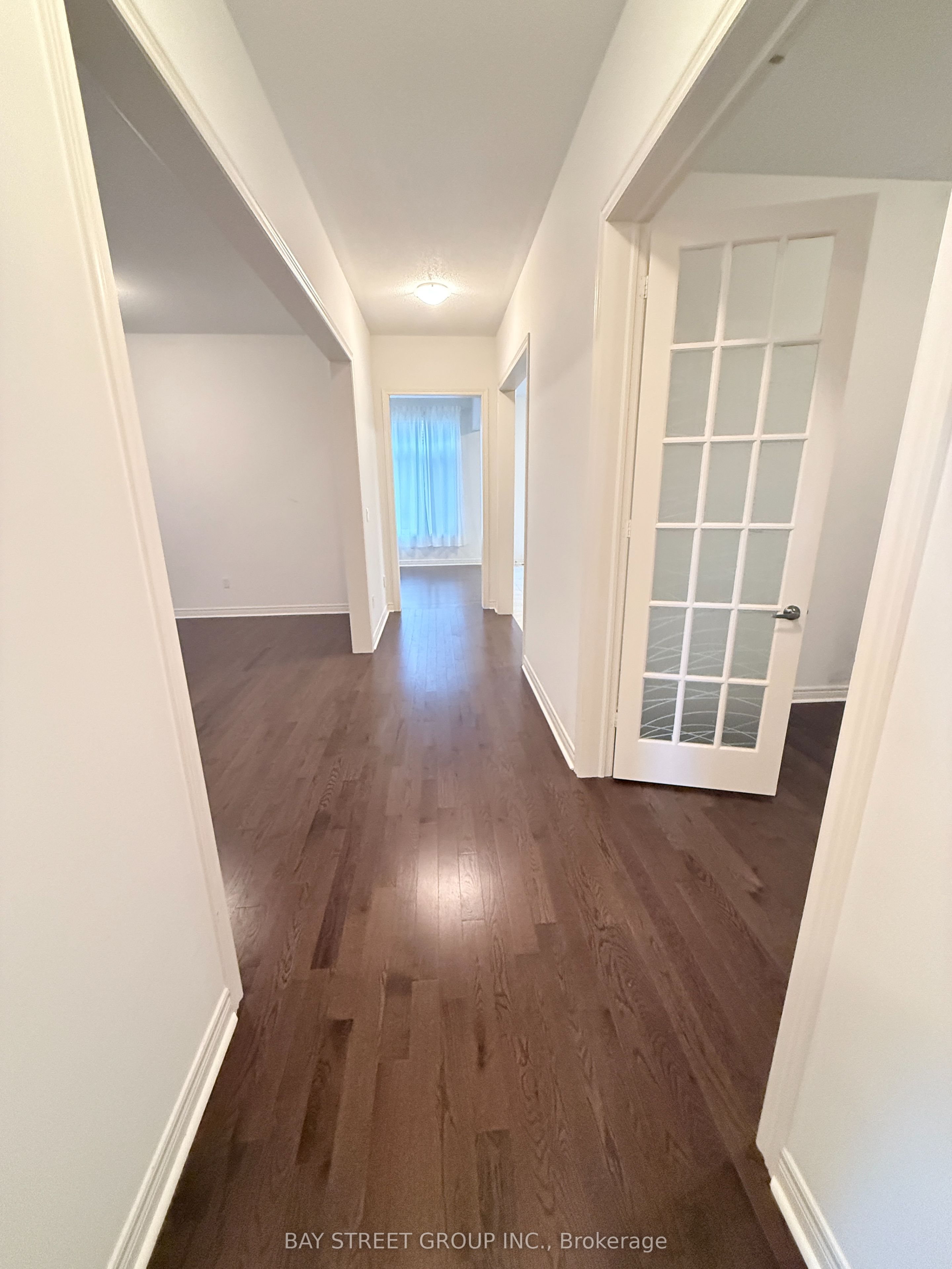 69 Tupling Street, Bradford West Gwillimbury, ON L3Z 0W6 photo 5