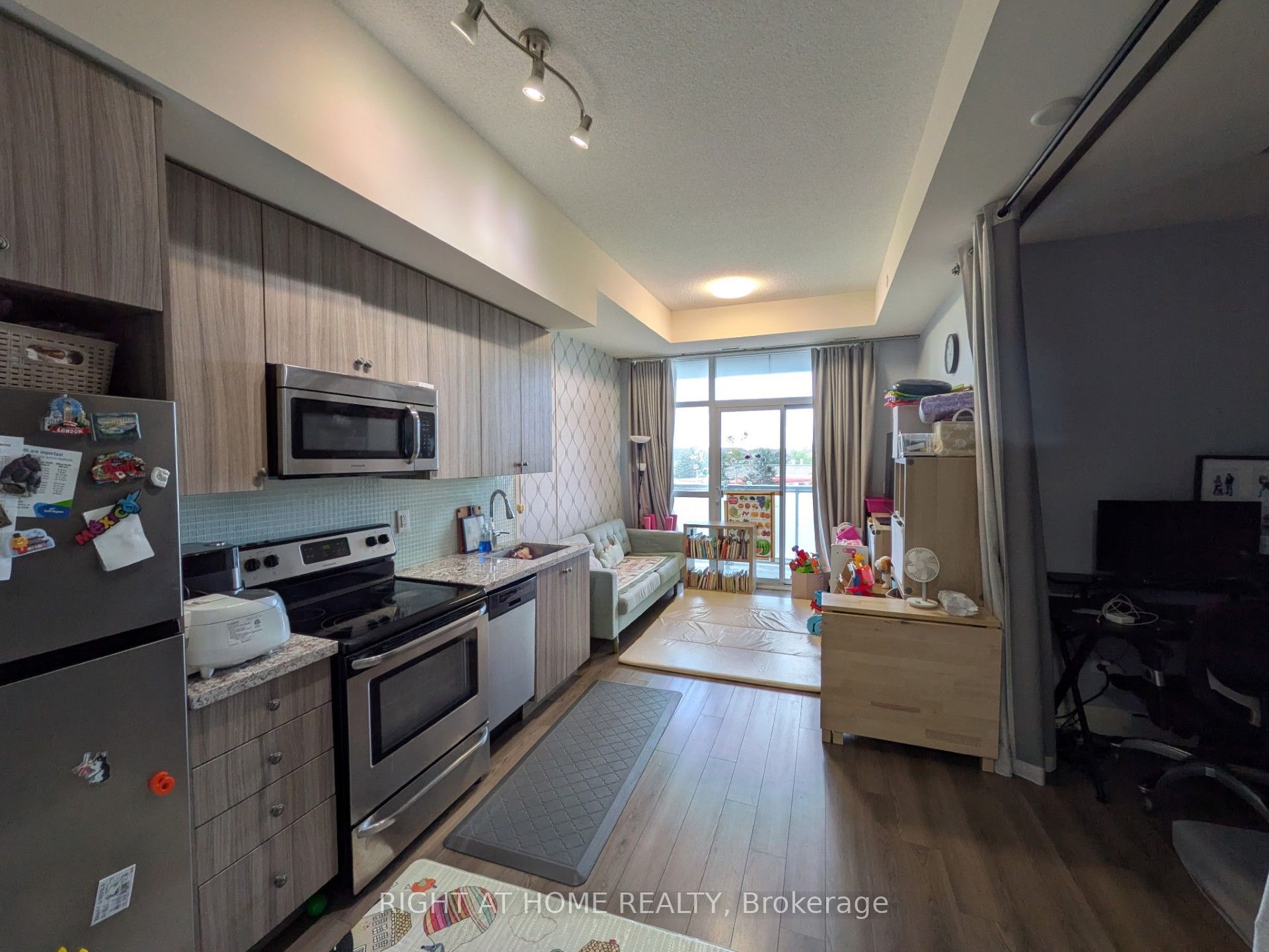 8763 Bayview Avenue 310, Richmond Hill, ON L4B 3V1 photo 4