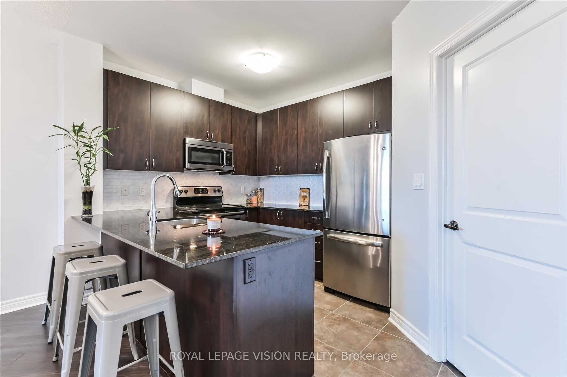 7400 Markham Road 308, Markham, ON L3S 0C5 photo 4