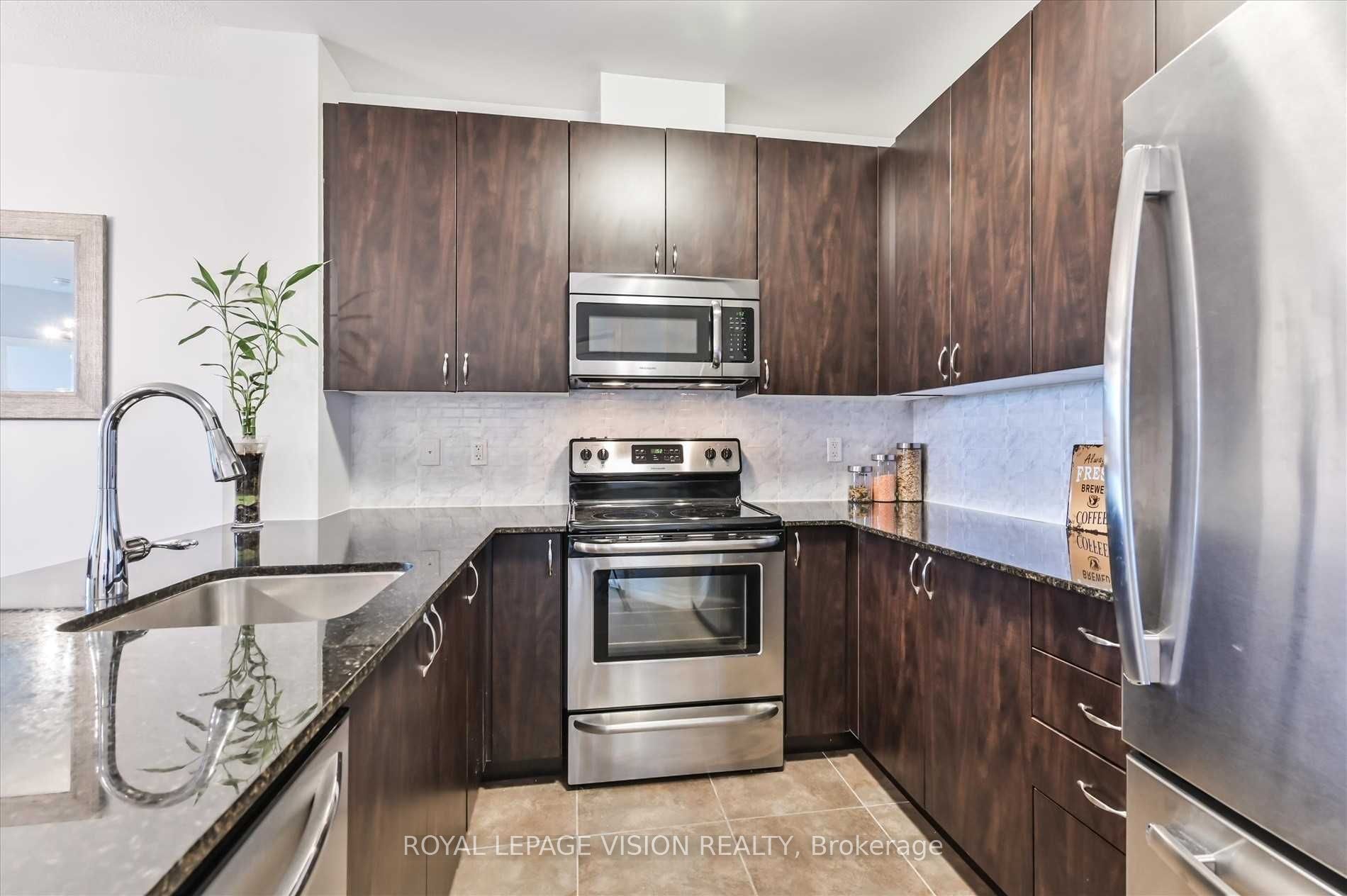 7400 Markham Road 308, Markham, ON L3S 0C5 photo 5