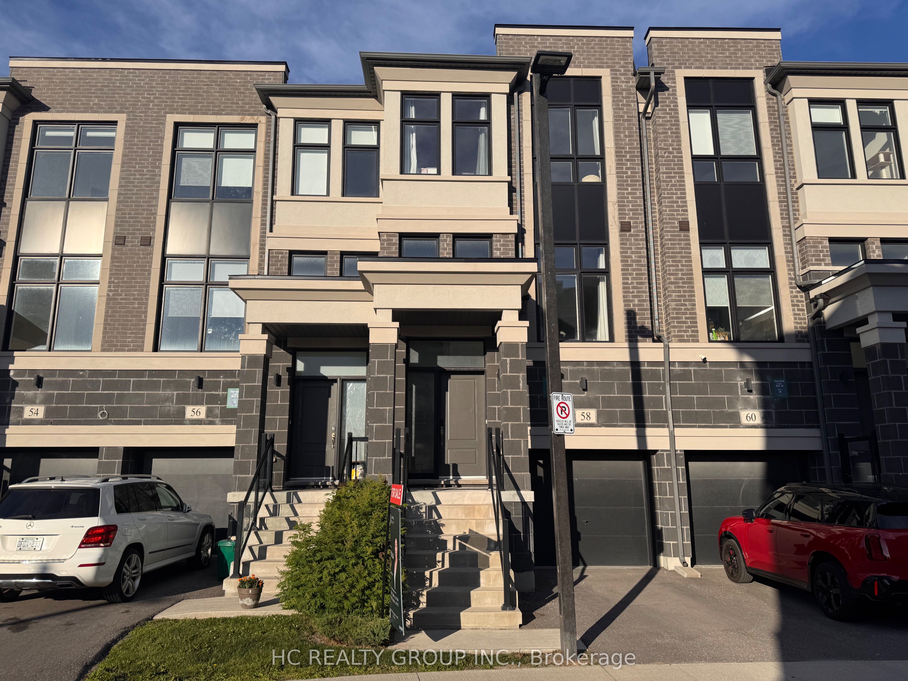 58 Pantheon Lane, Markham, ON L6E 0V3 photo 2